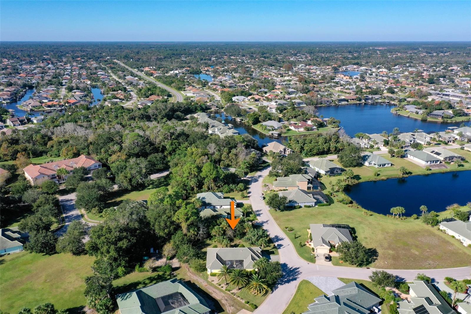 Image 20 of 48 For 29 Longview Way N