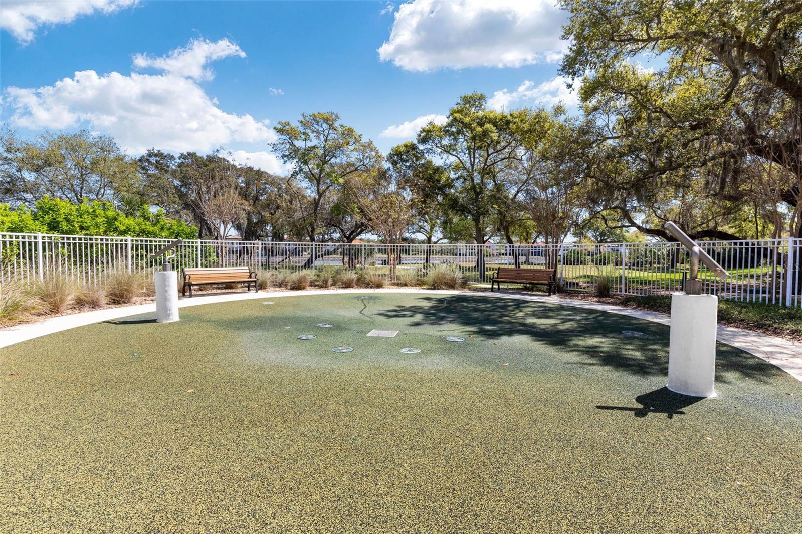 Image 34 of 48 For 29 Longview Way N