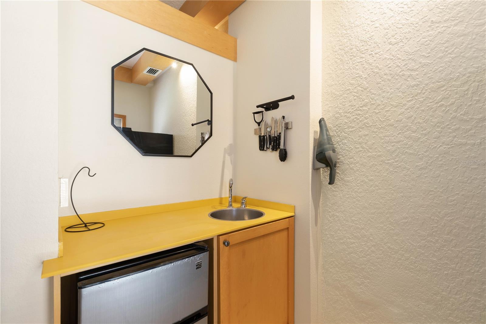 Image 18 of 33 For 101 Palm Harbor Parkway  C334