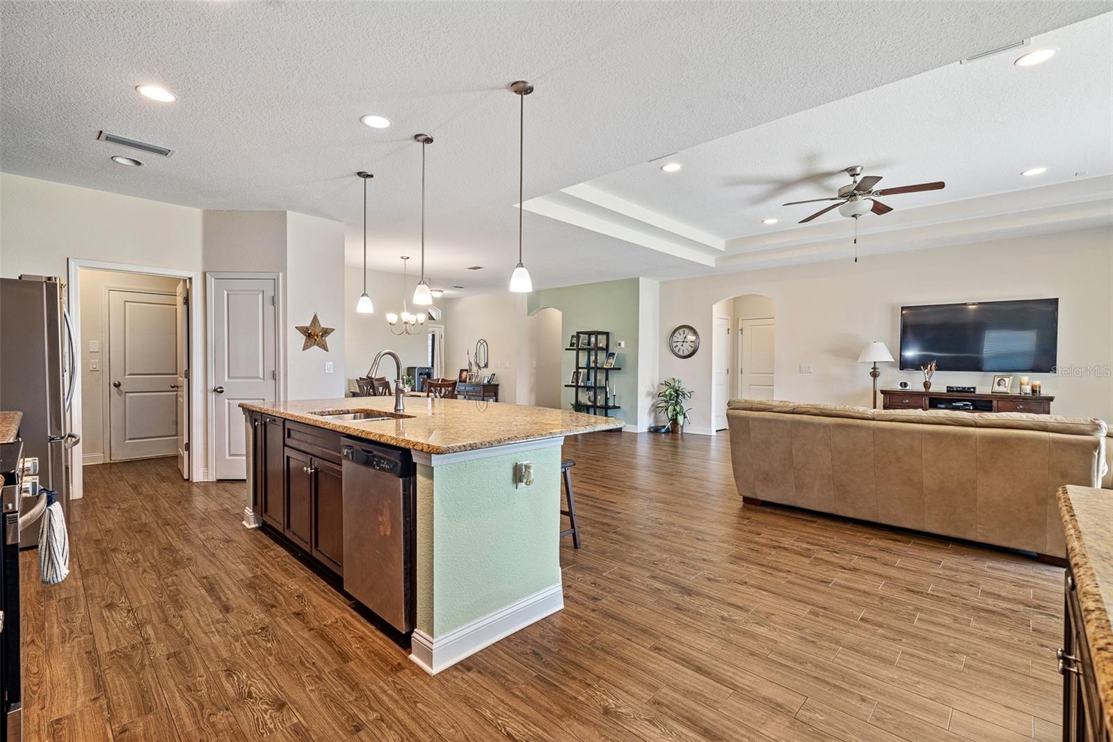 Image 18 of 60 For 139 Starling Drive