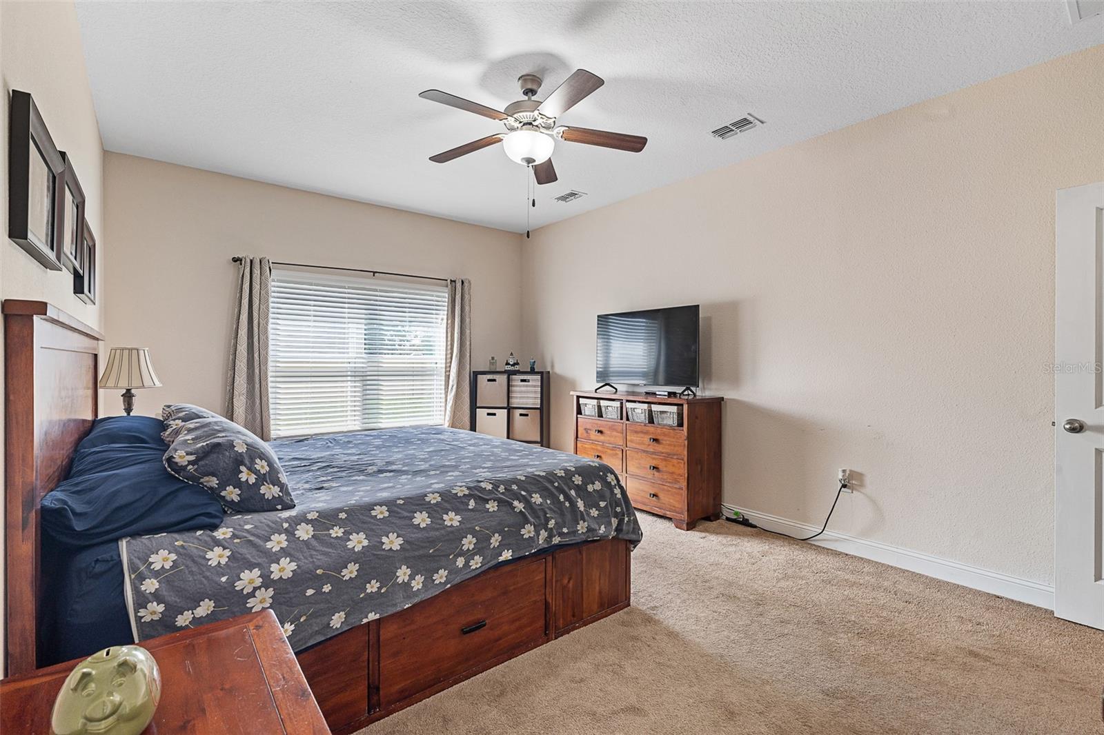 Image 23 of 60 For 139 Starling Drive