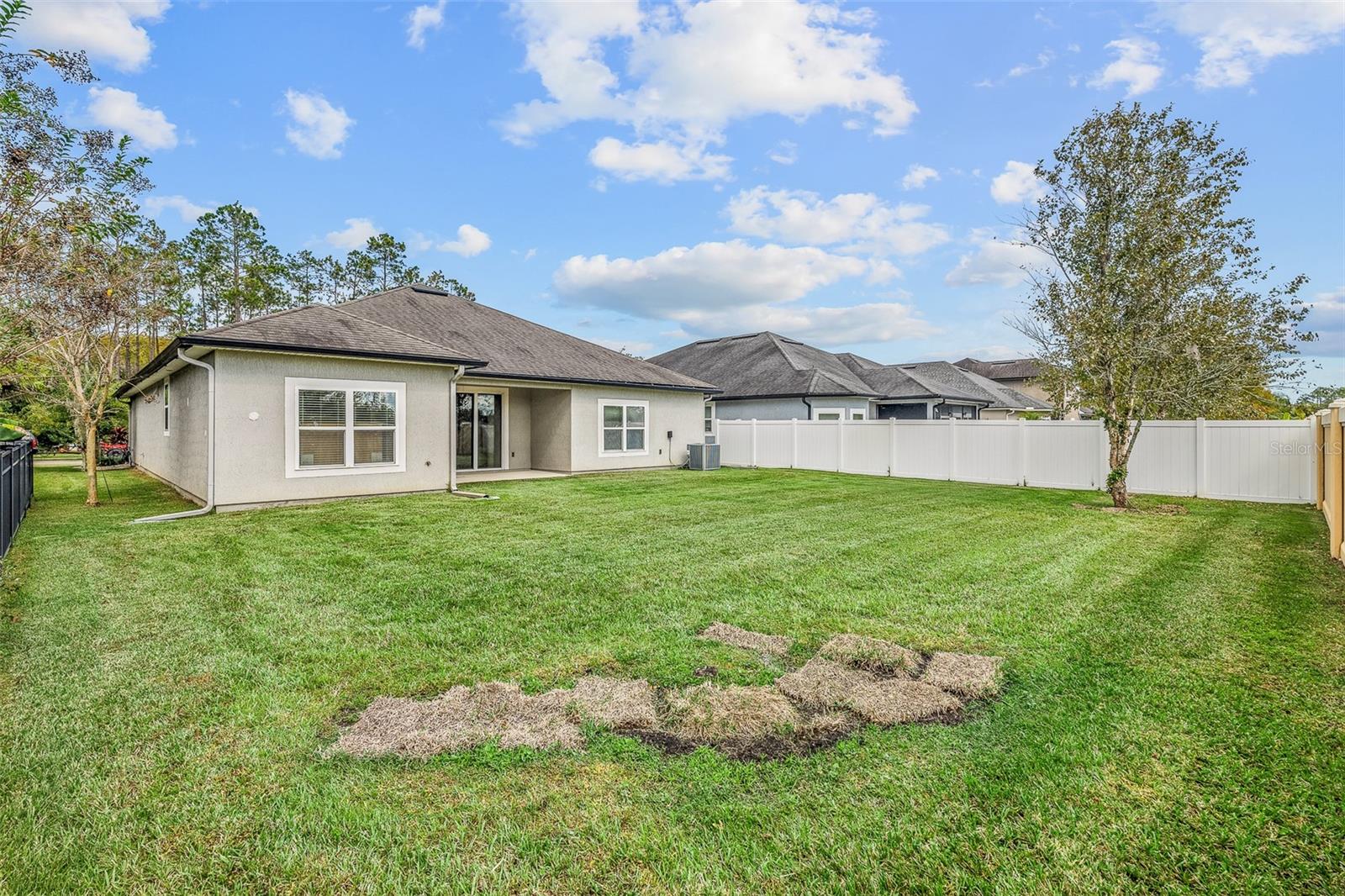 Image 47 of 60 For 139 Starling Drive