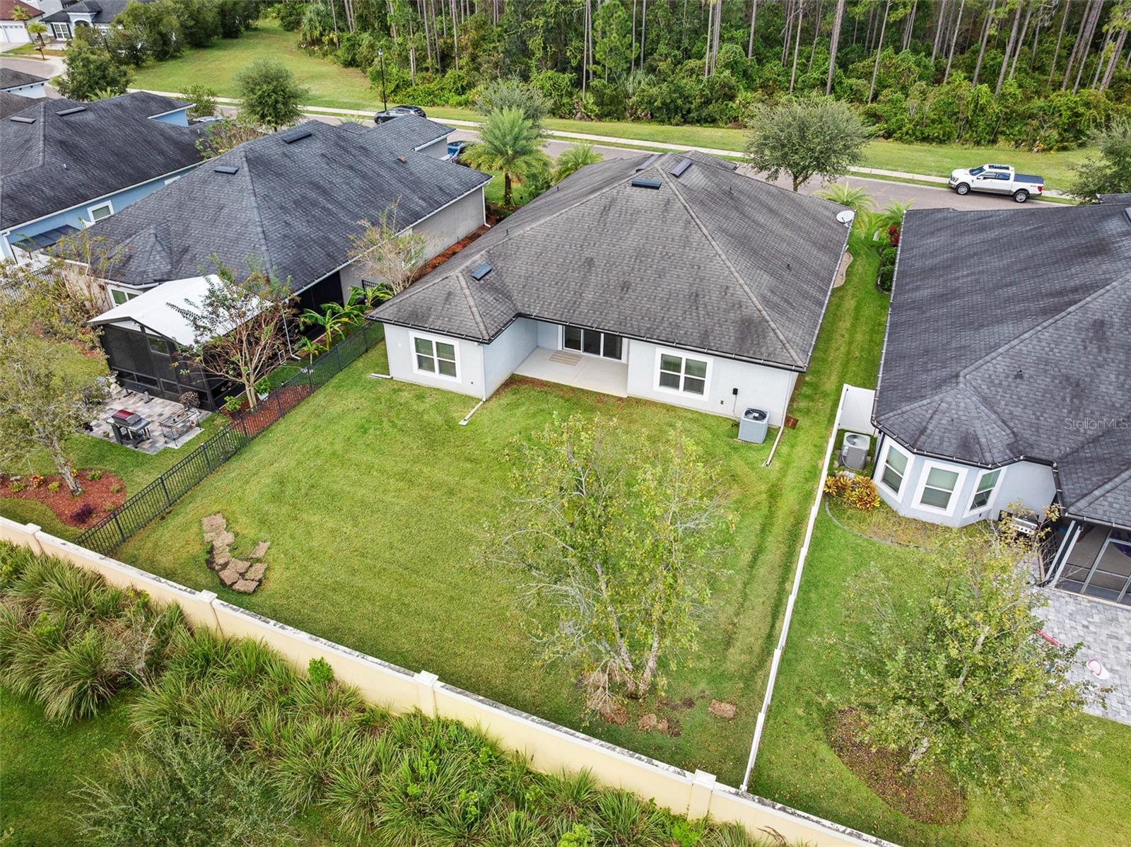 Image 50 of 60 For 139 Starling Drive