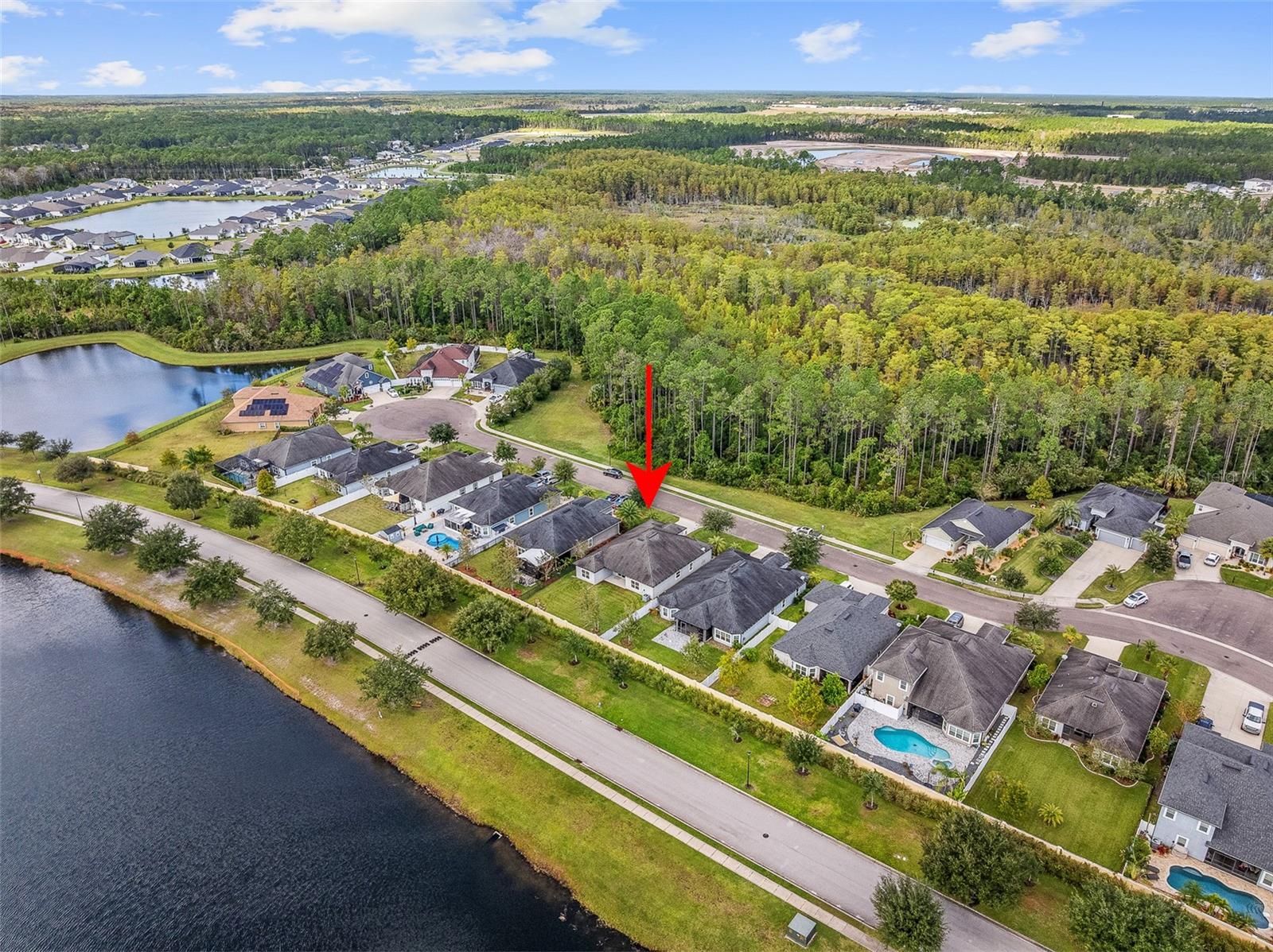 Image 53 of 60 For 139 Starling Drive