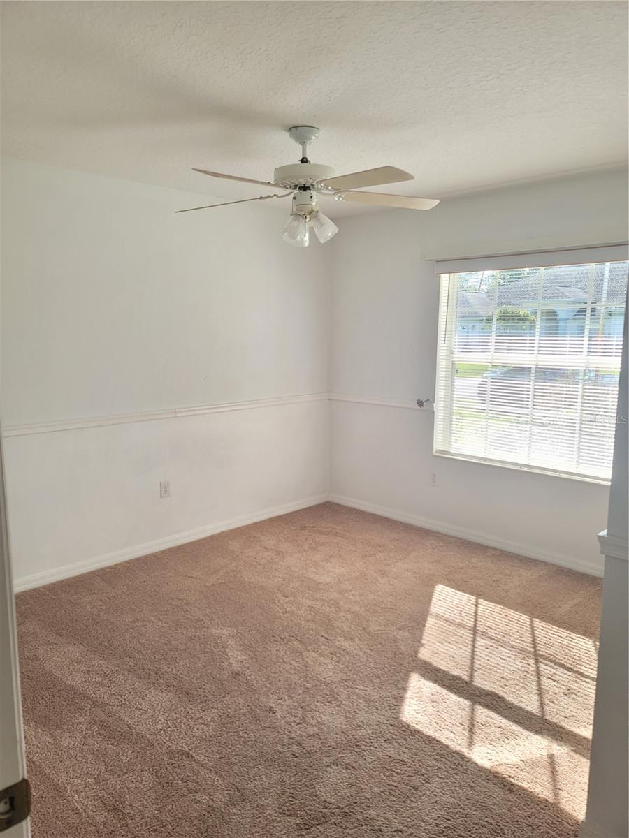 Image 15 of 28 For 45 Barkwood Lane