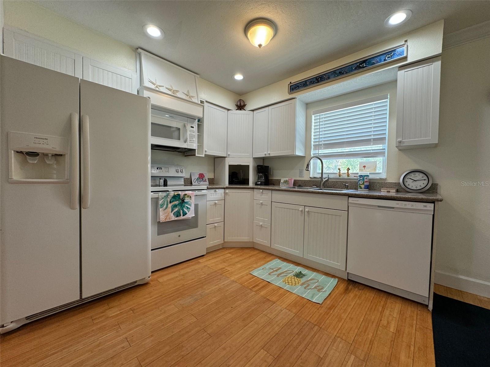 Image 2 of 13 For 300 Central Avenue 204