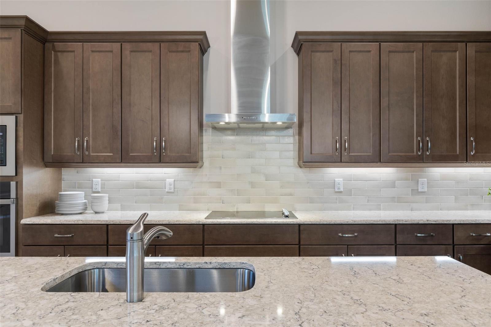 Image 13 of 100 For 24 Kingswood Court