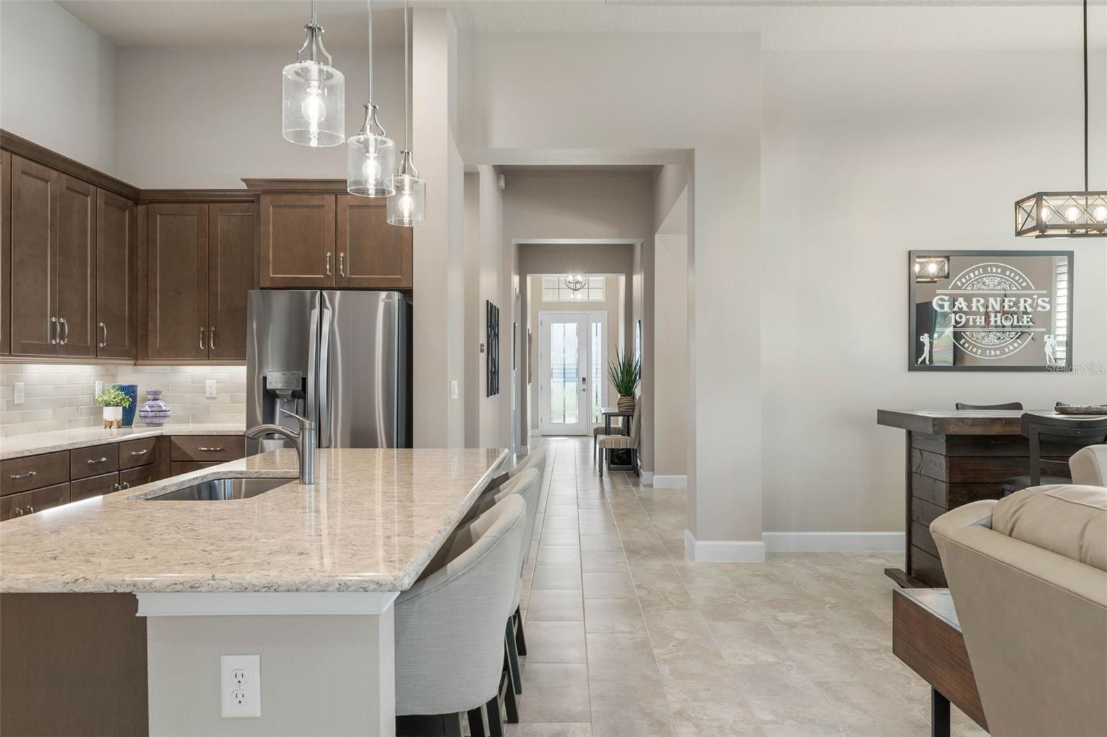 Image 23 of 100 For 24 Kingswood Court