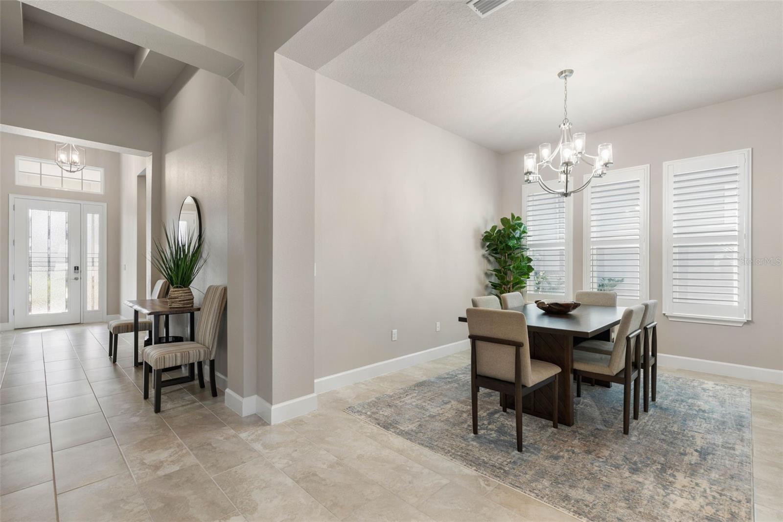 Image 25 of 100 For 24 Kingswood Court