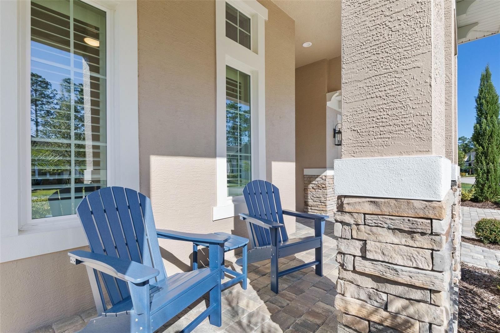 Image 4 of 100 For 24 Kingswood Court