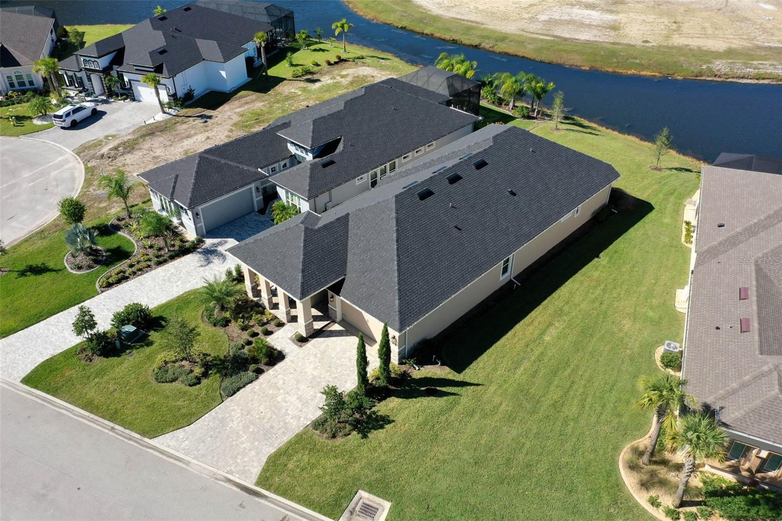 Image 62 of 100 For 24 Kingswood Court