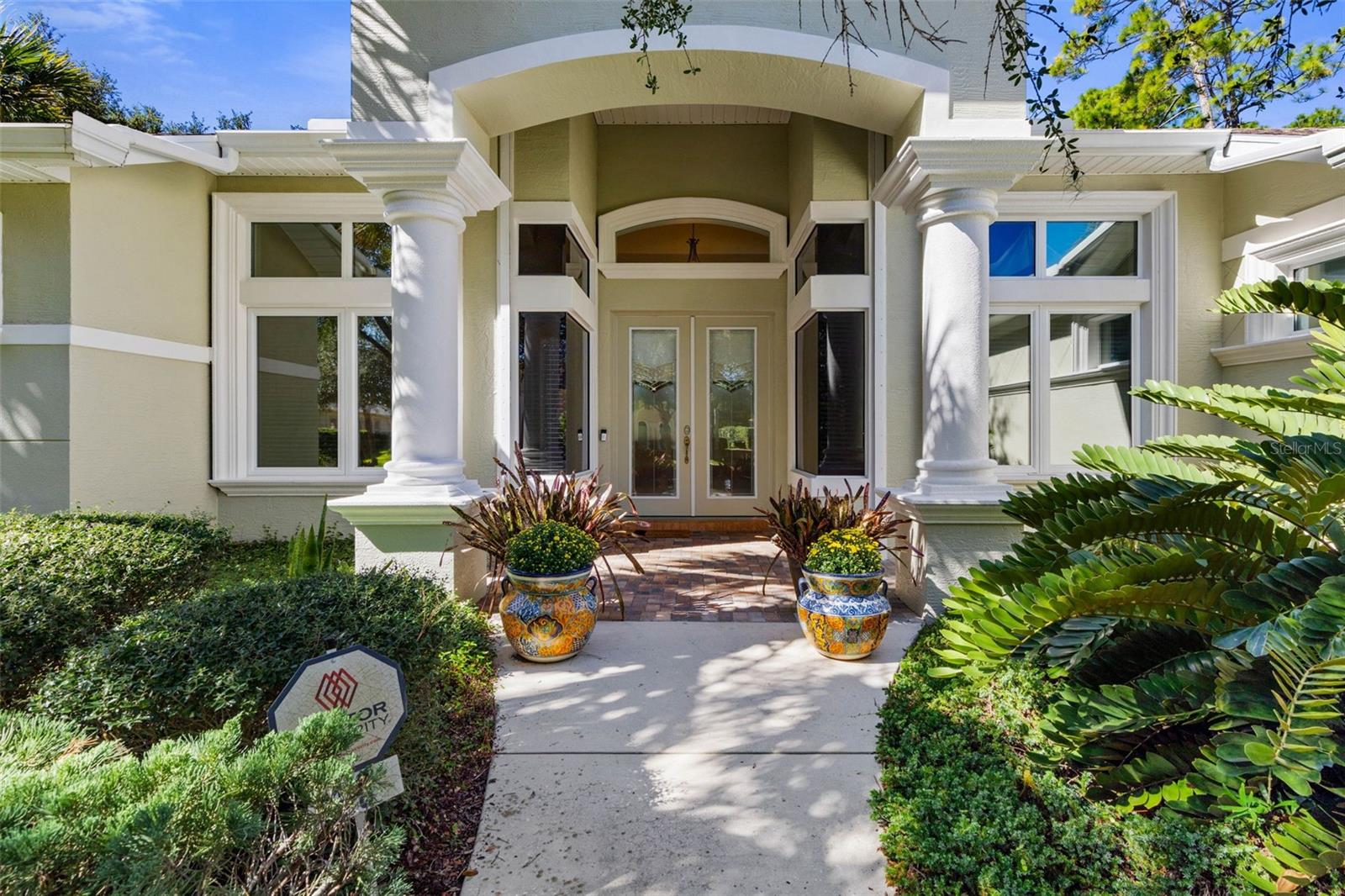 Image 2 of 91 For 10 Waterview Drive