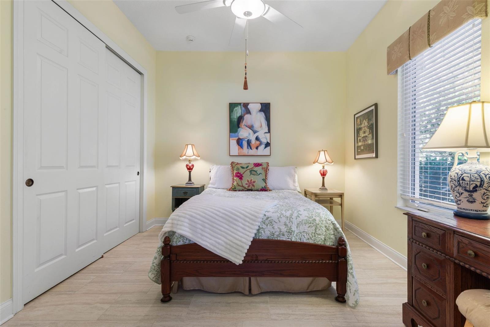 Image 36 of 91 For 10 Waterview Drive