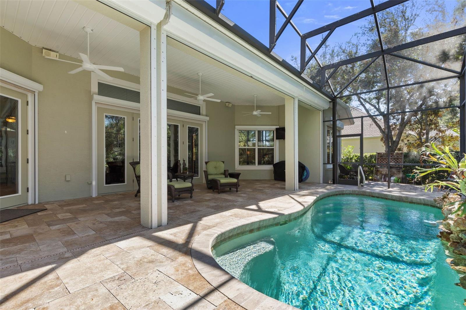 Image 47 of 91 For 10 Waterview Drive