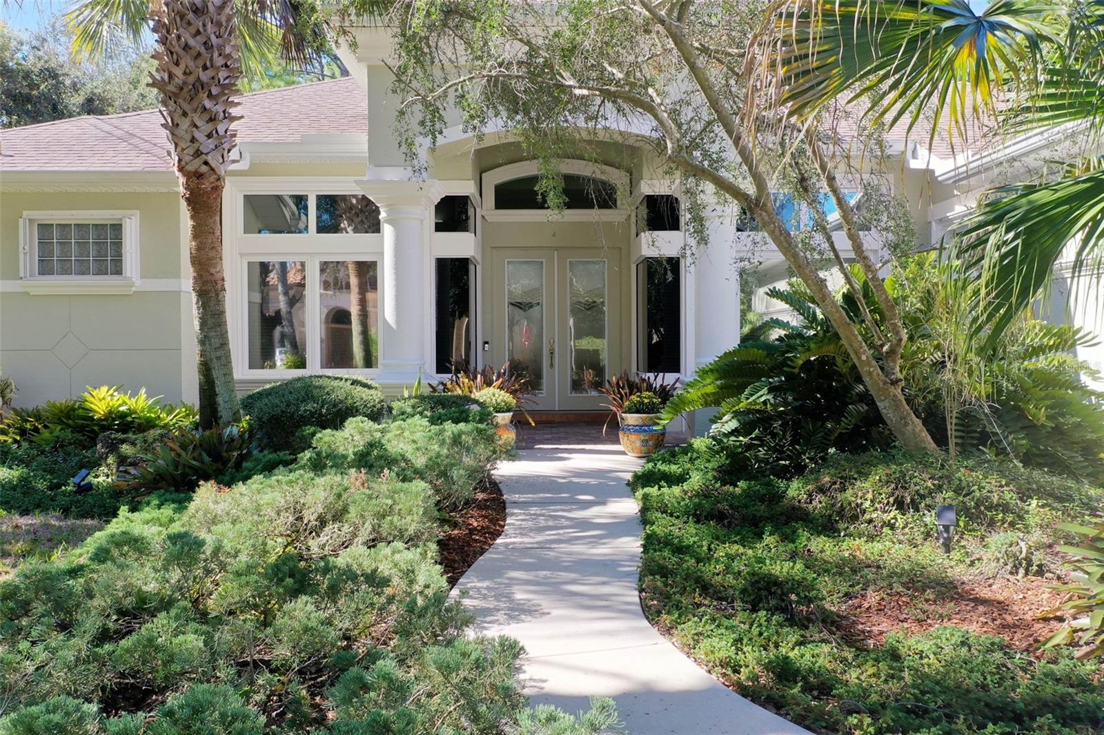 Image 52 of 91 For 10 Waterview Drive