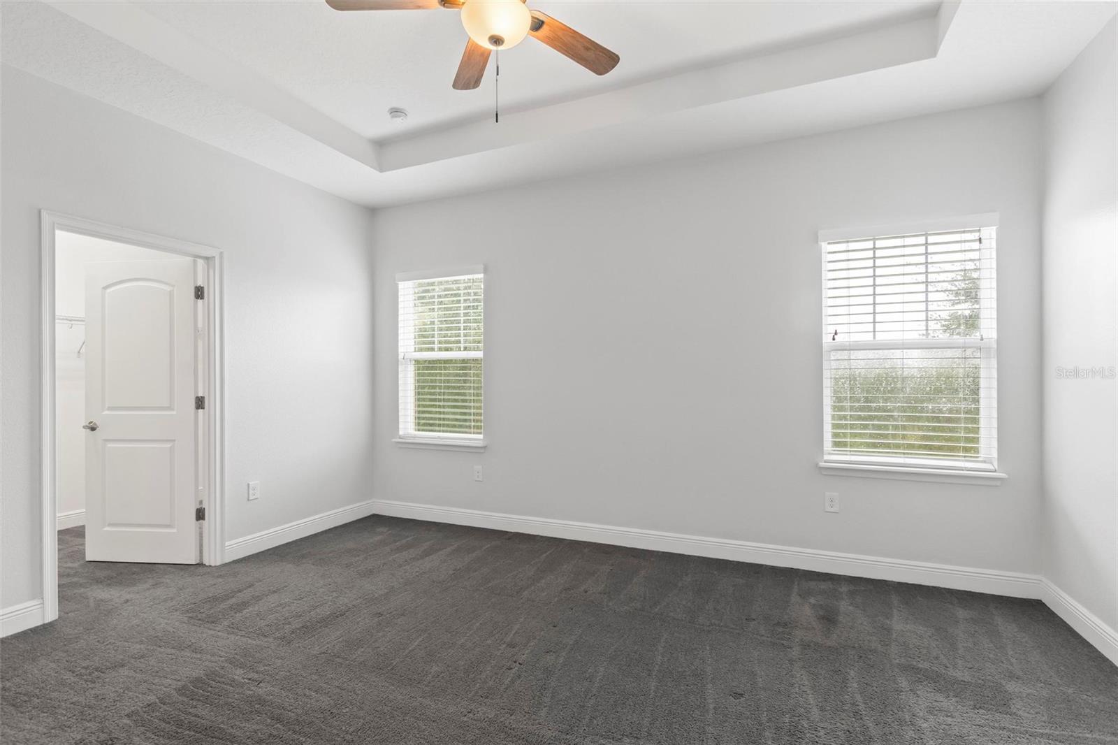 Image 37 of 70 For 5400 Hutchinson Street