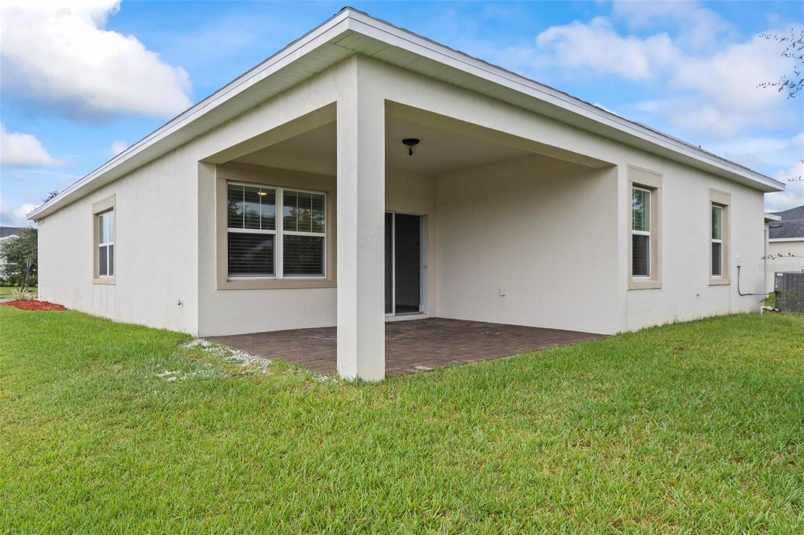 Image 66 of 70 For 5400 Hutchinson Street