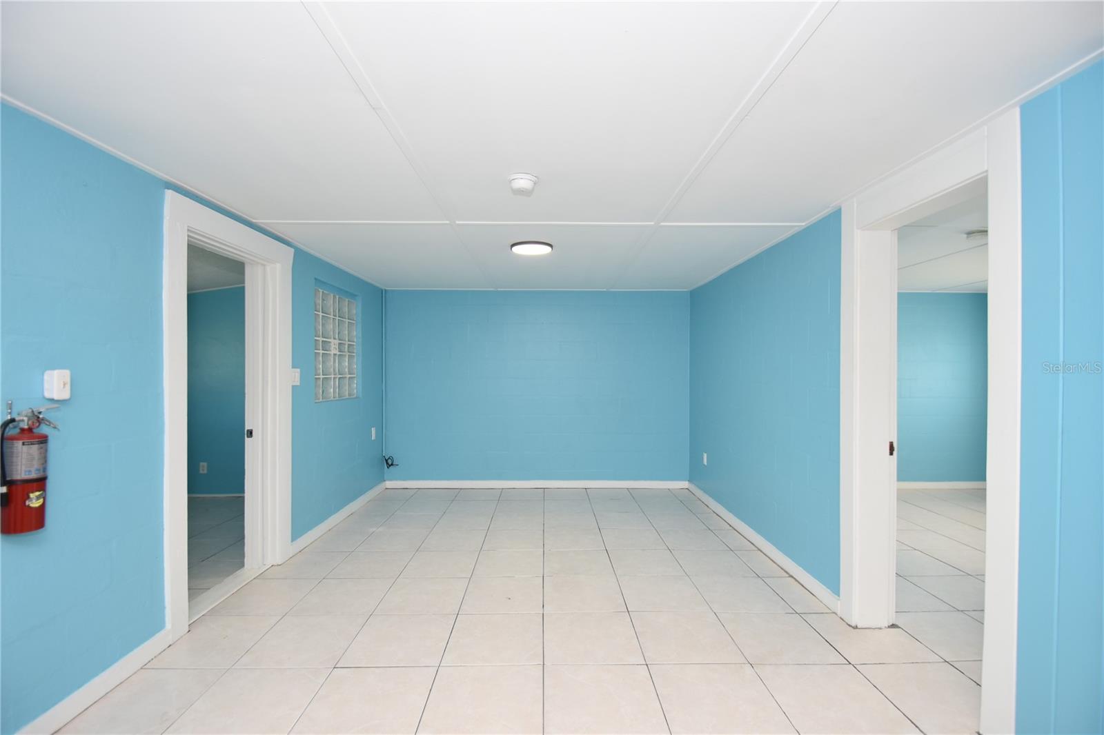 Image 16 of 35 For 509 Central Avenue A