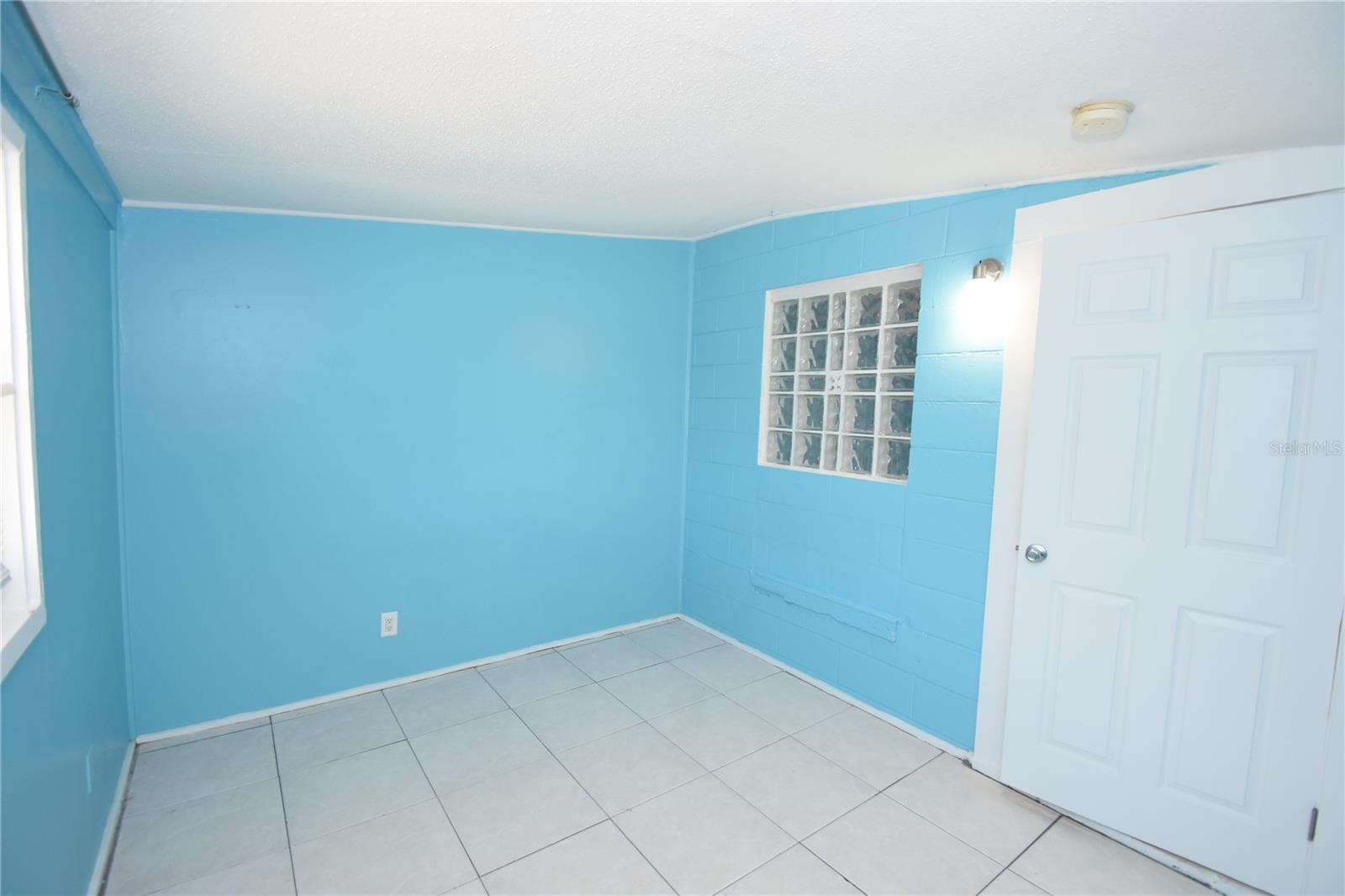 Image 30 of 35 For 509 Central Avenue A