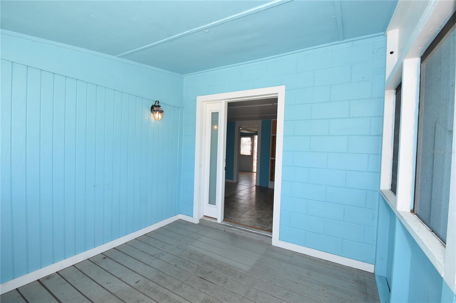 Image 5 of 35 For 509 Central Avenue A