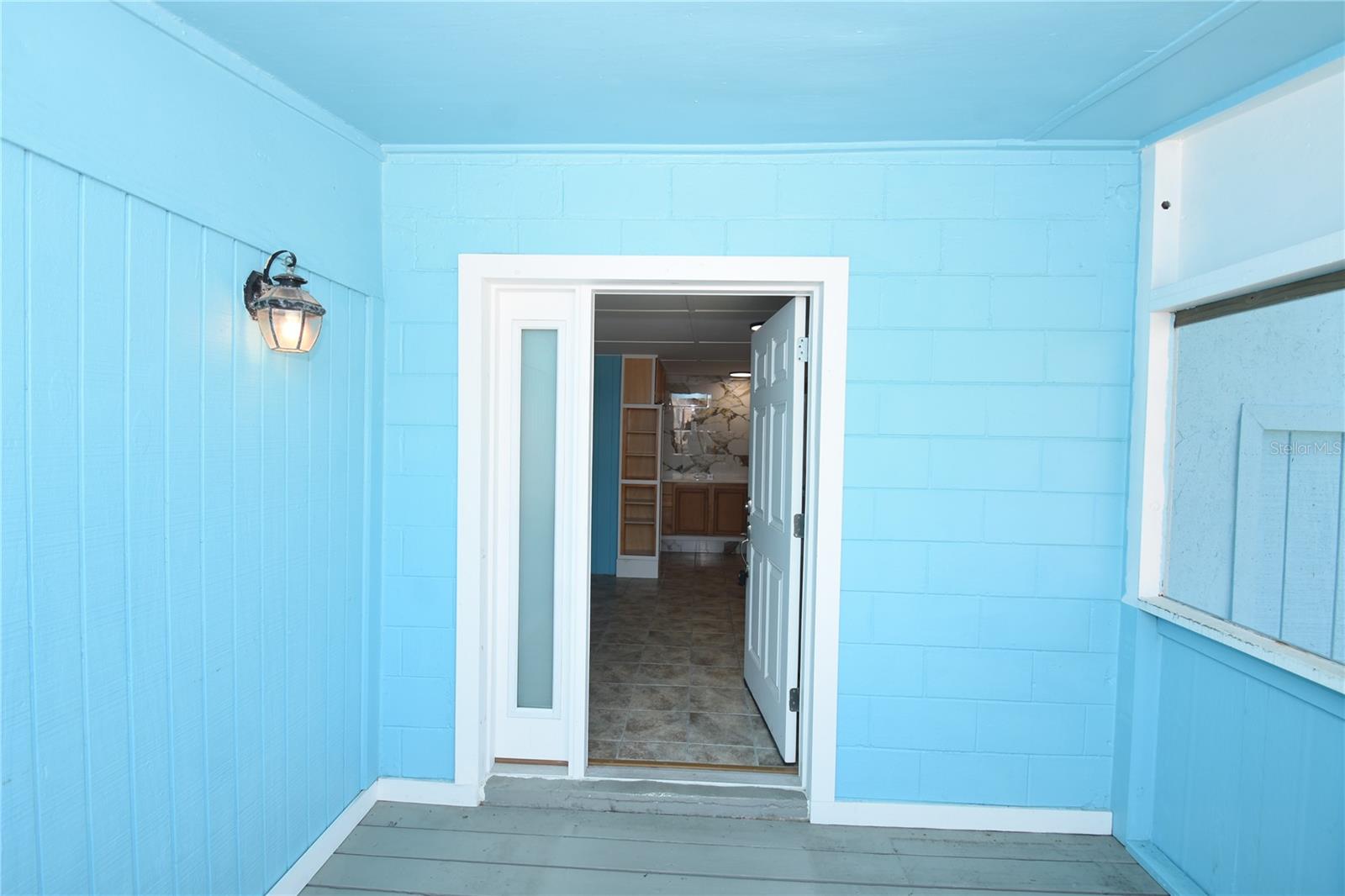 Image 7 of 35 For 509 Central Avenue A