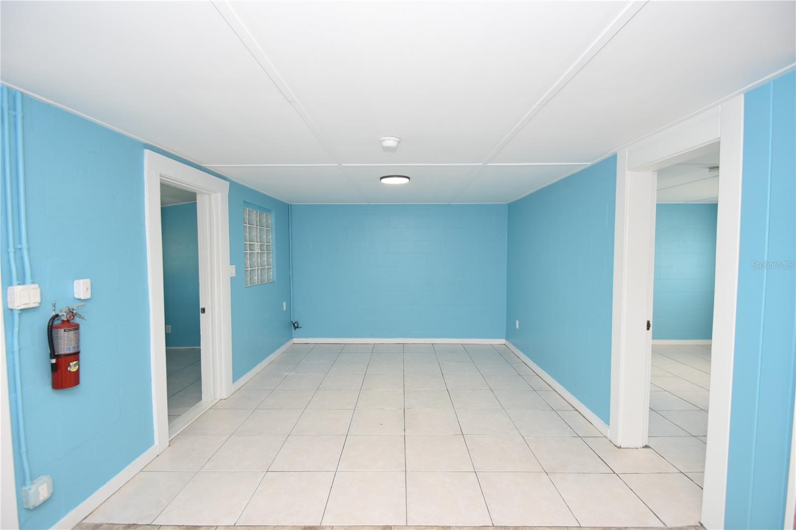 Image 9 of 35 For 509 Central Avenue A