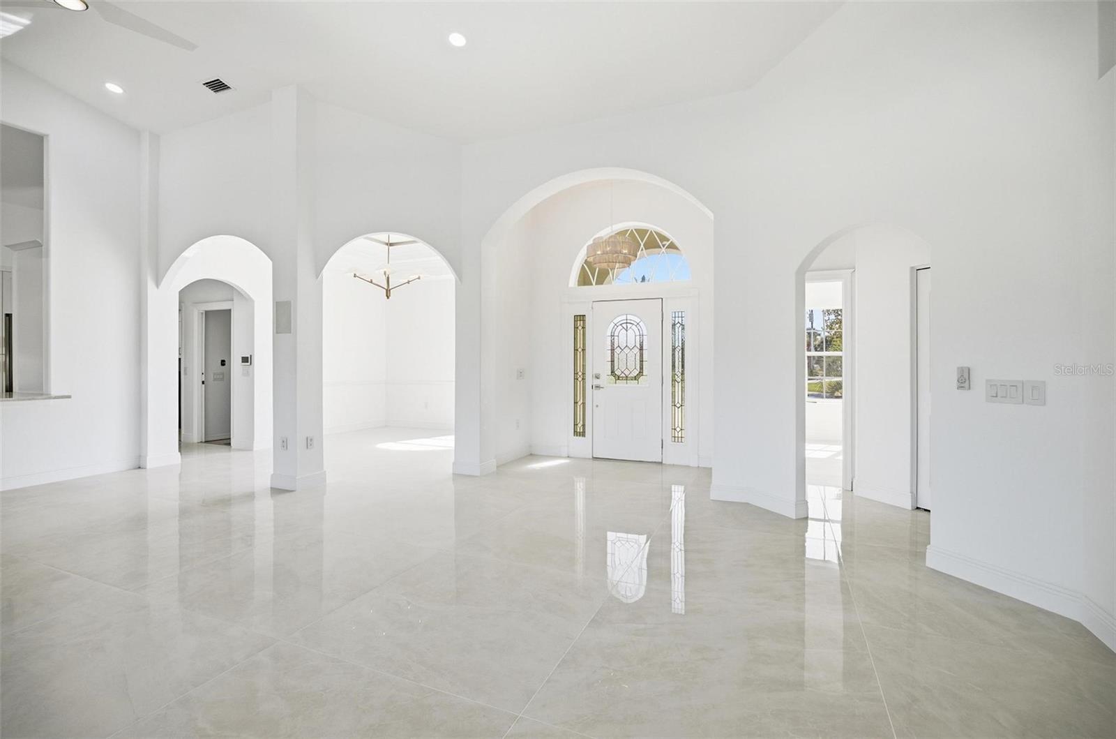 Image 10 of 84 For 34 Clermont Court