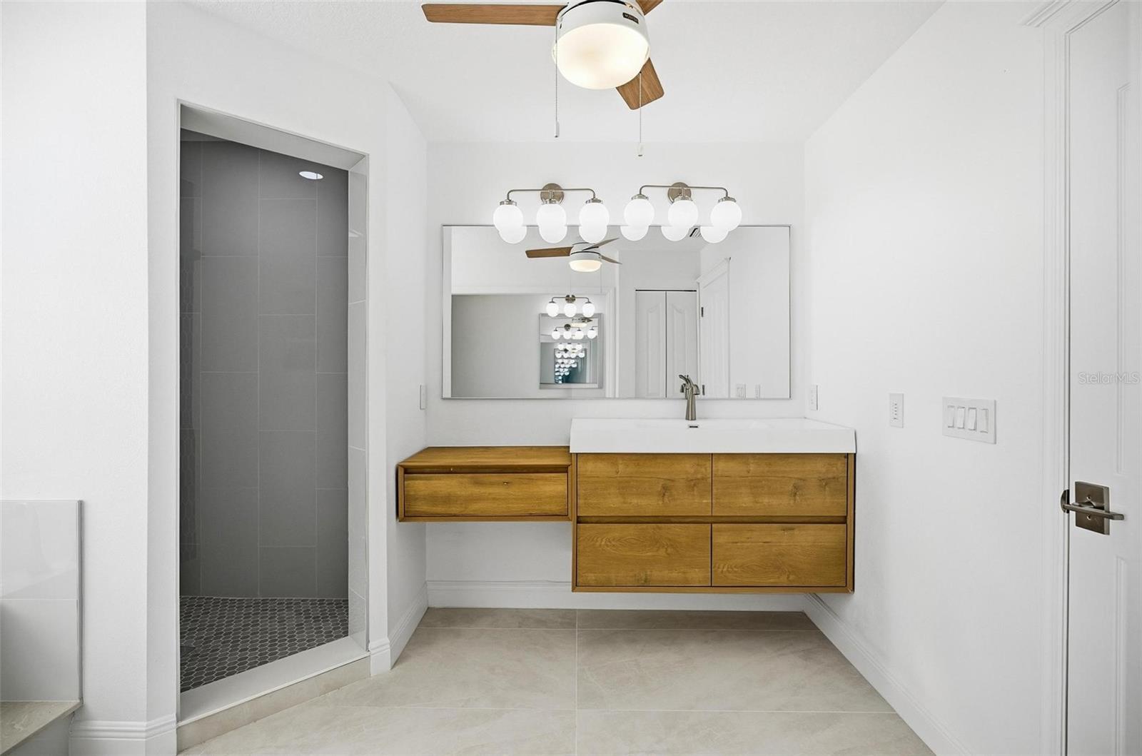 Image 38 of 84 For 34 Clermont Court