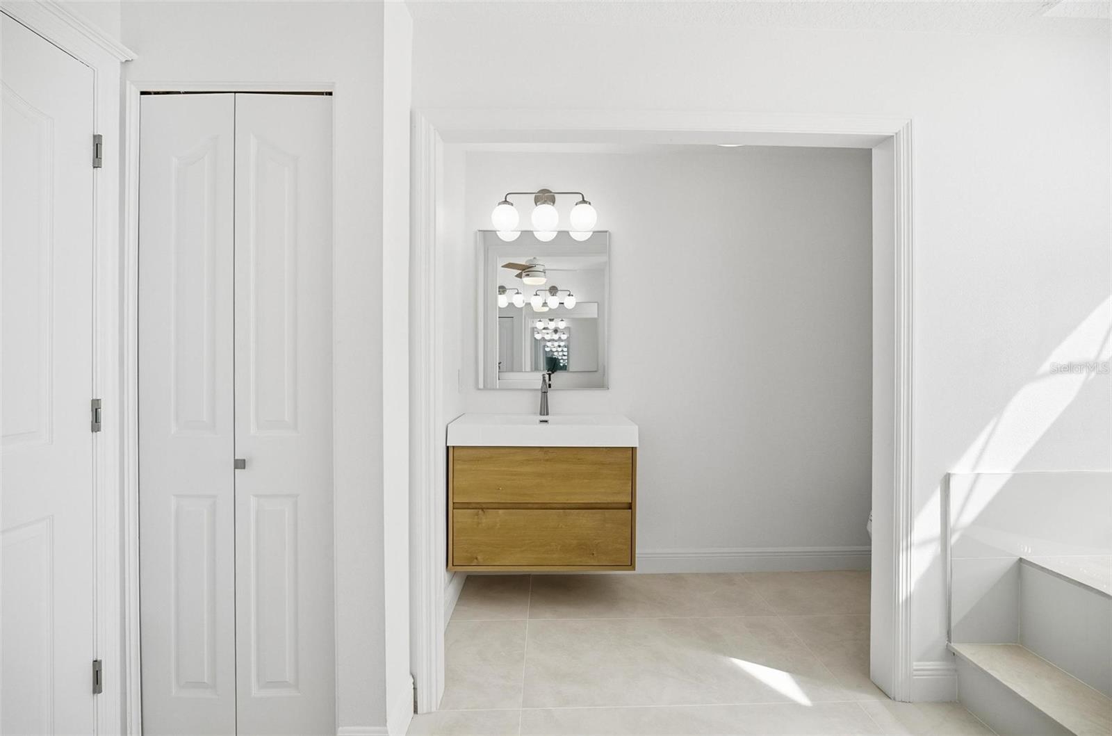 Image 39 of 84 For 34 Clermont Court