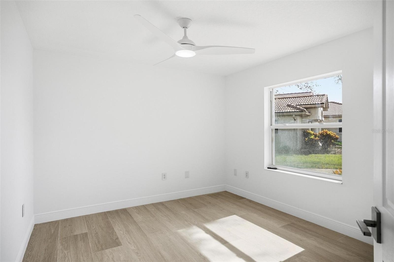 Image 53 of 84 For 34 Clermont Court