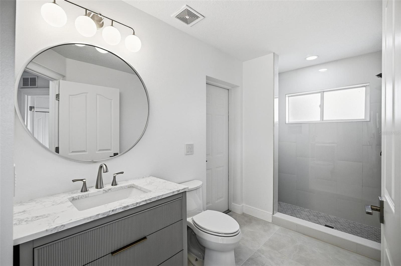 Image 57 of 84 For 34 Clermont Court