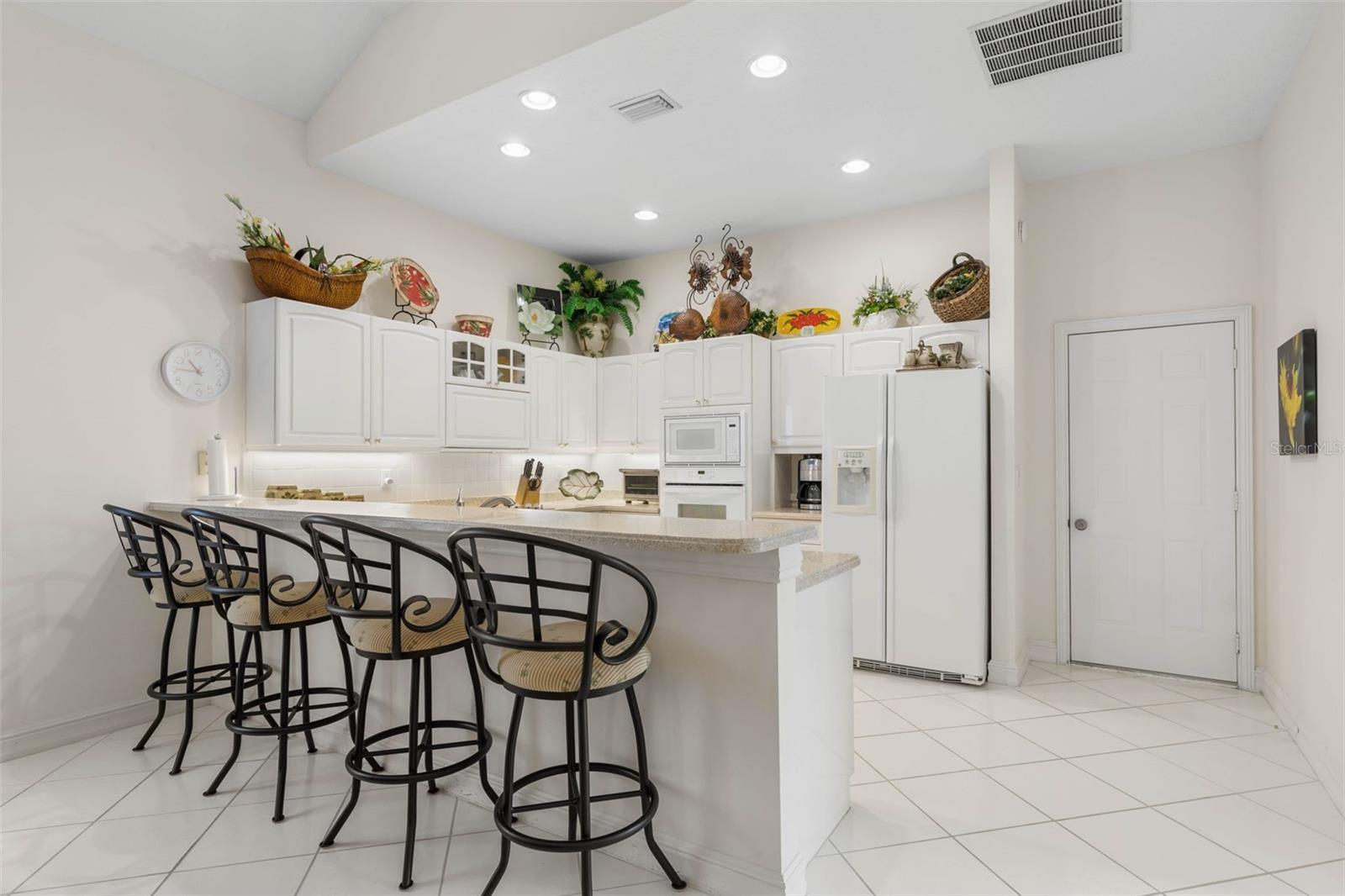 Image 19 of 68 For 15 Marbella Court