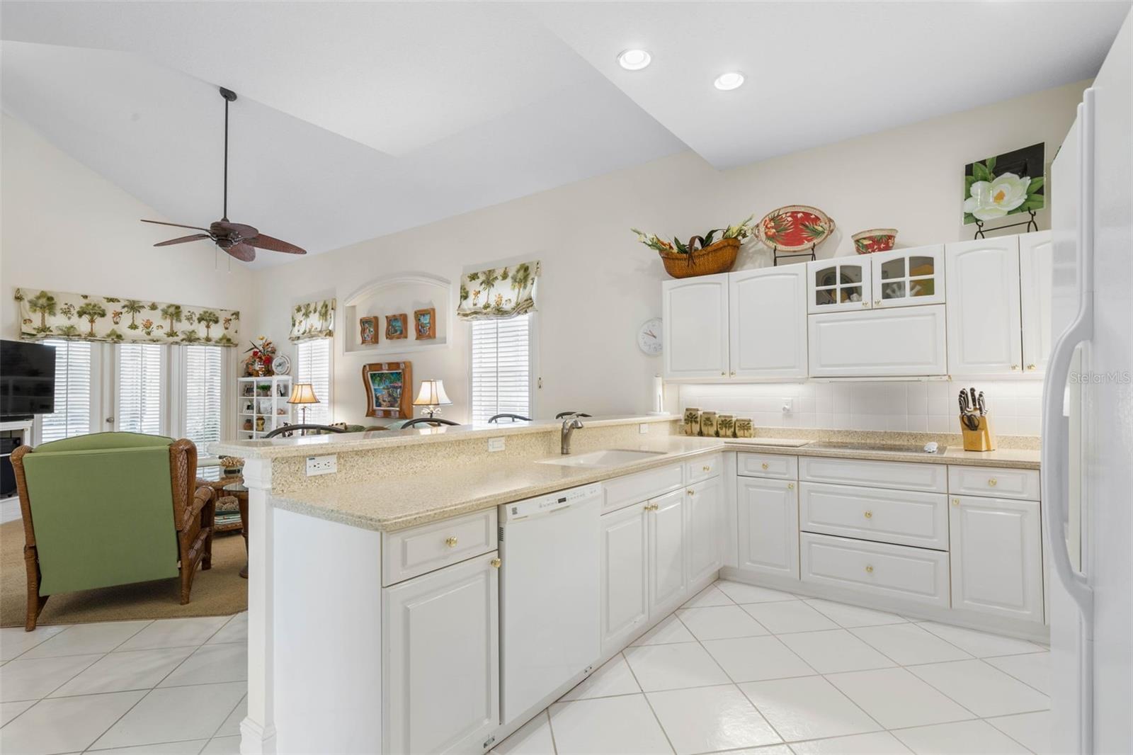 Image 20 of 68 For 15 Marbella Court