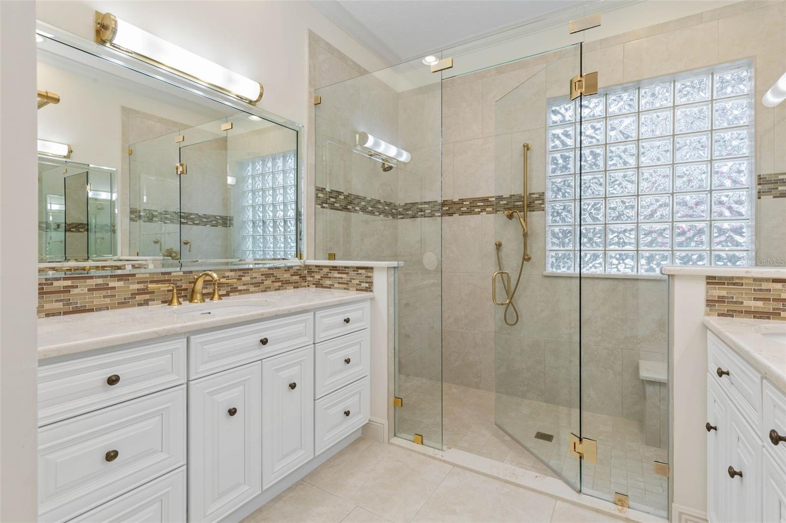 Image 34 of 68 For 15 Marbella Court