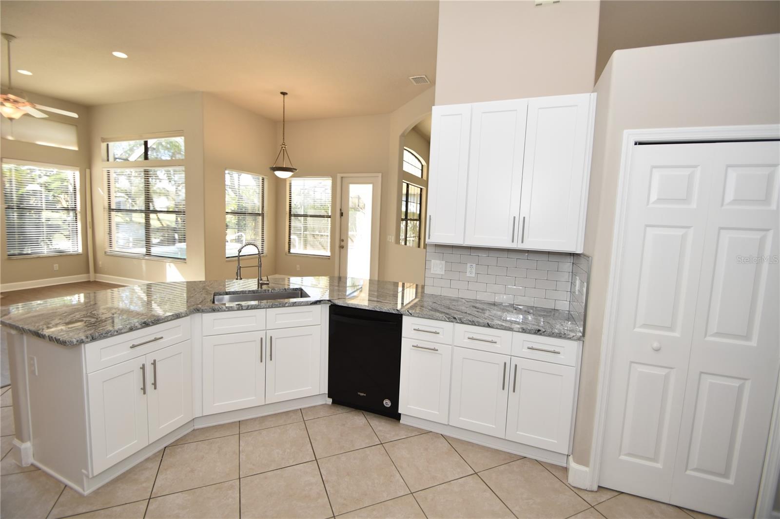 Image 11 of 45 For 16 Eastlake Drive