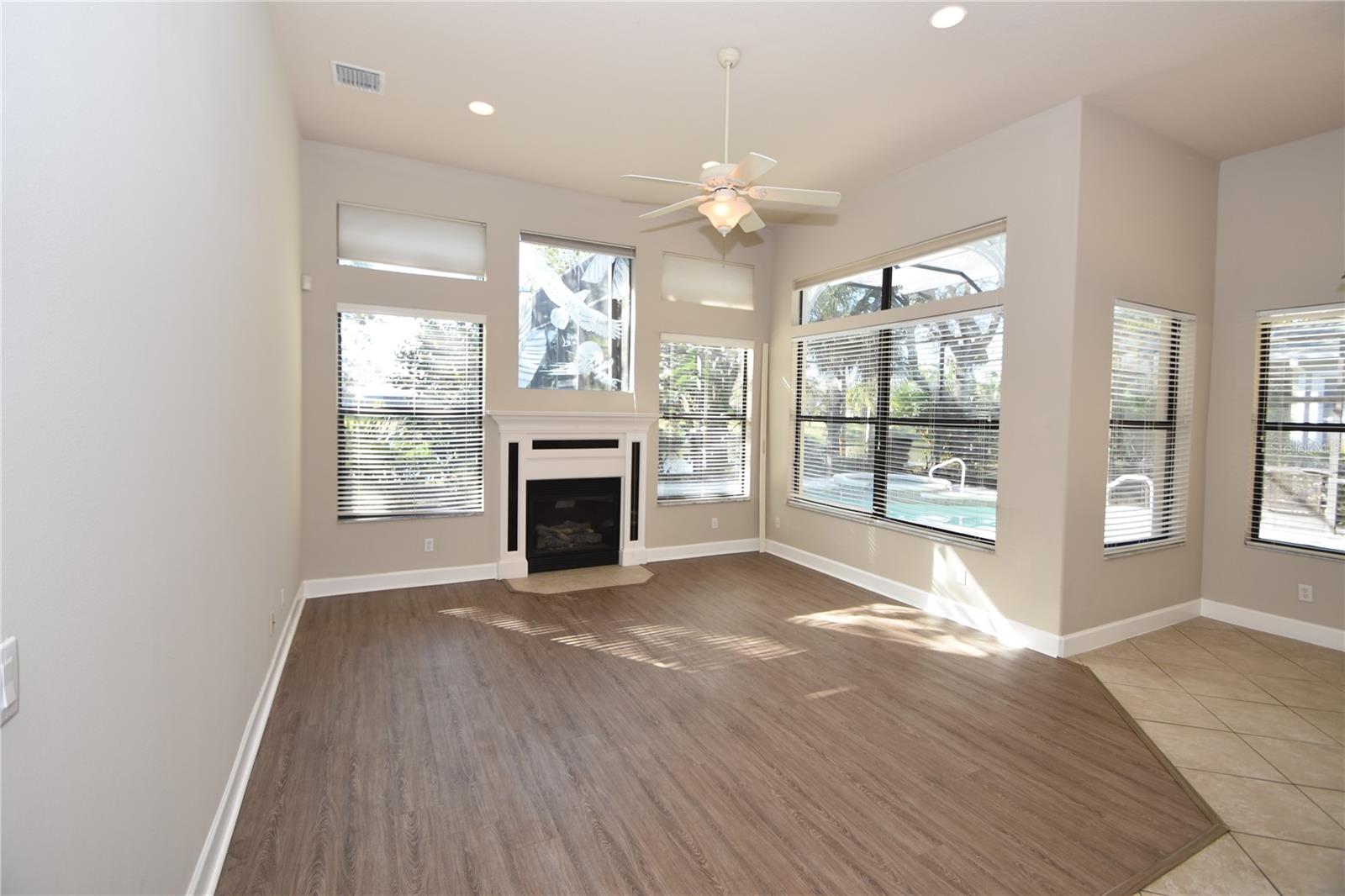 Image 12 of 45 For 16 Eastlake Drive