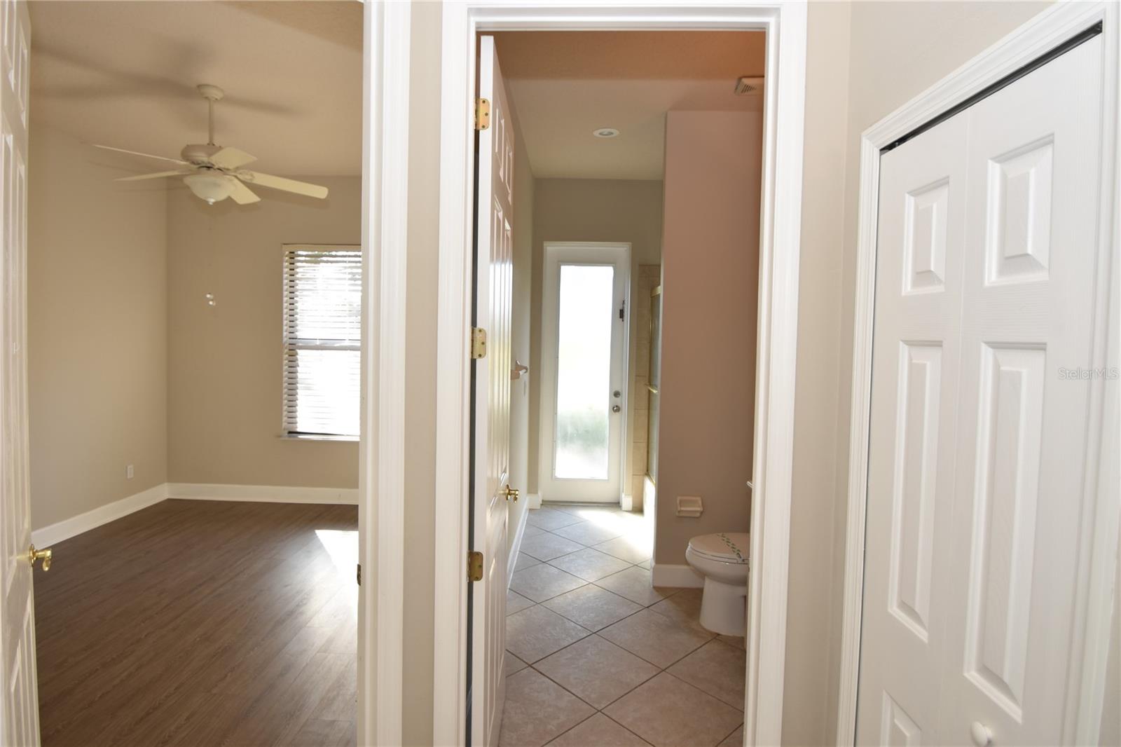 Image 28 of 45 For 16 Eastlake Drive