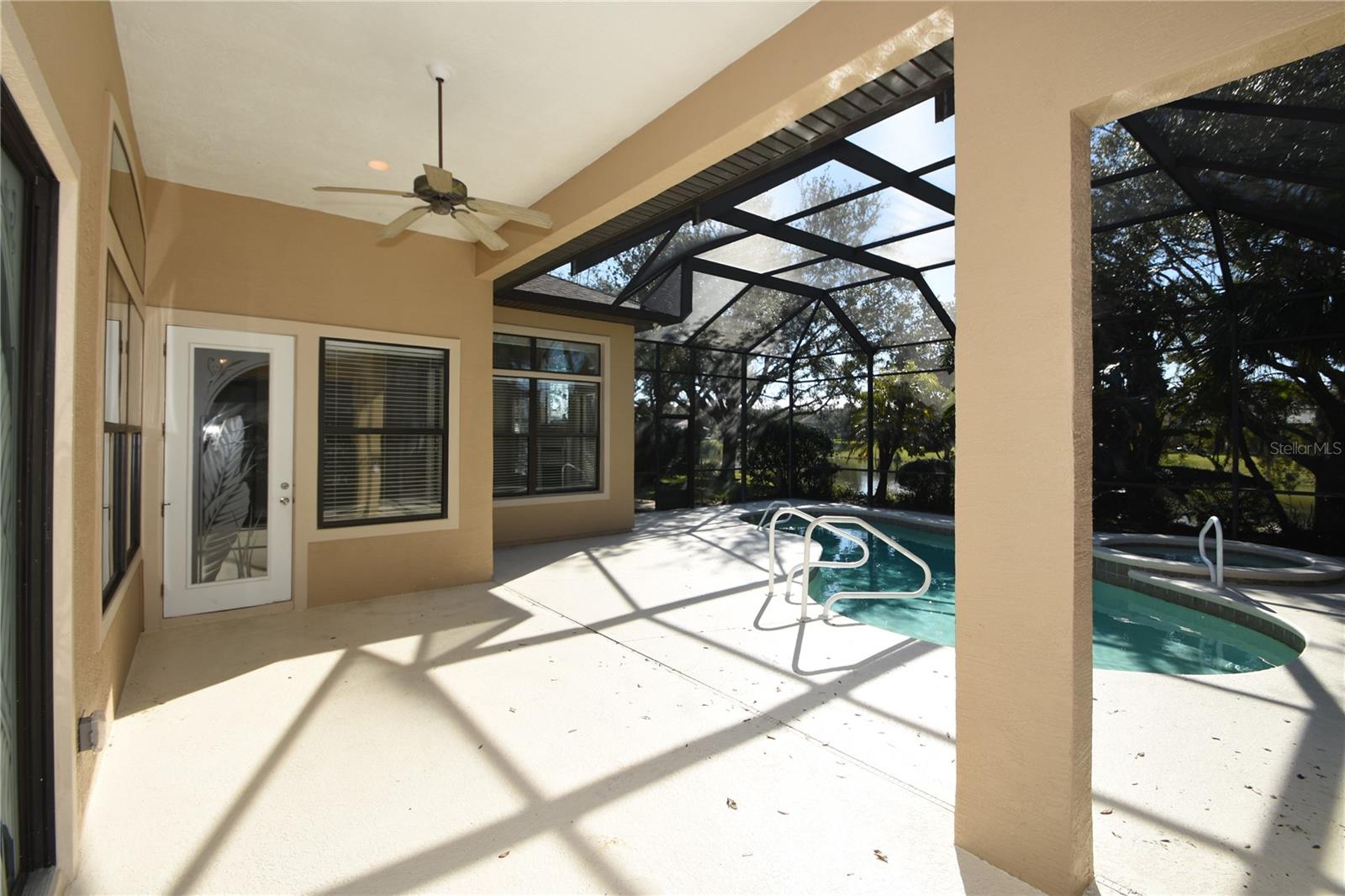 Image 33 of 45 For 16 Eastlake Drive