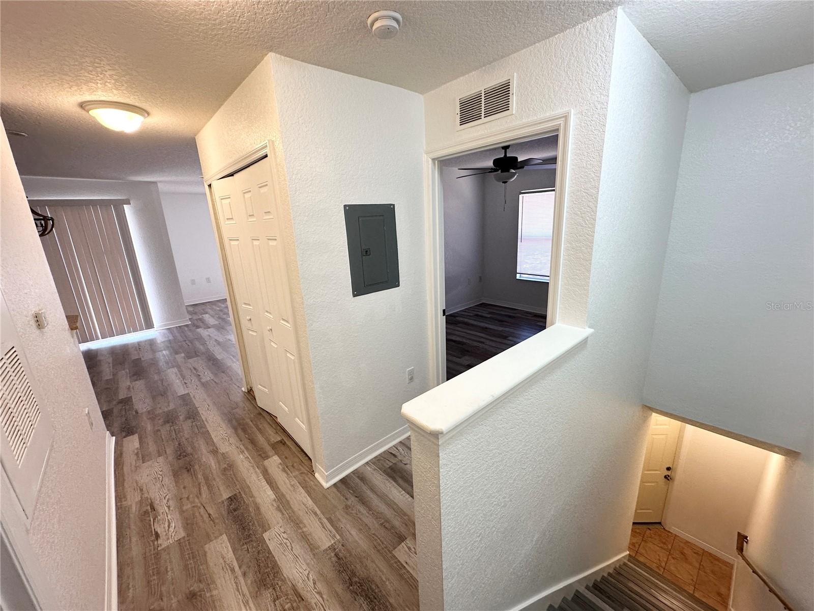 Image 21 of 33 For 4600 Moody Boulevard 6e