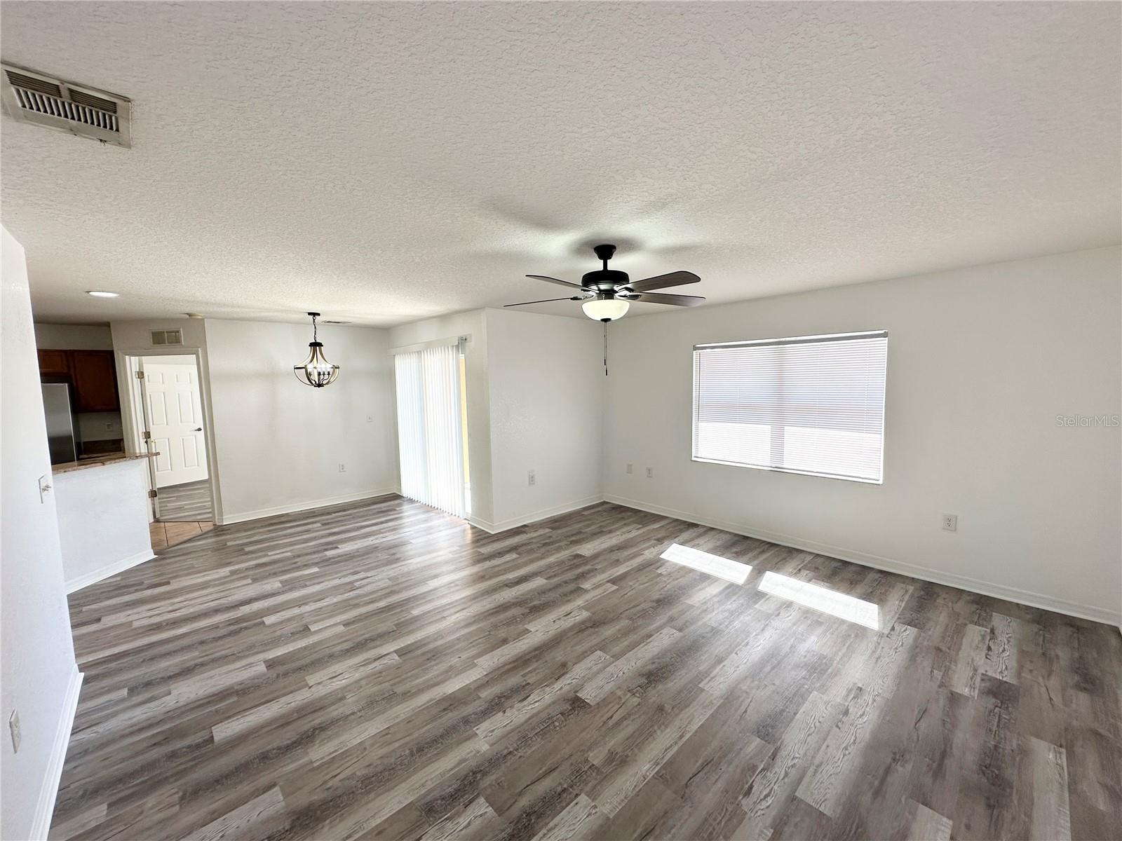 Image 7 of 33 For 4600 Moody Boulevard 6e