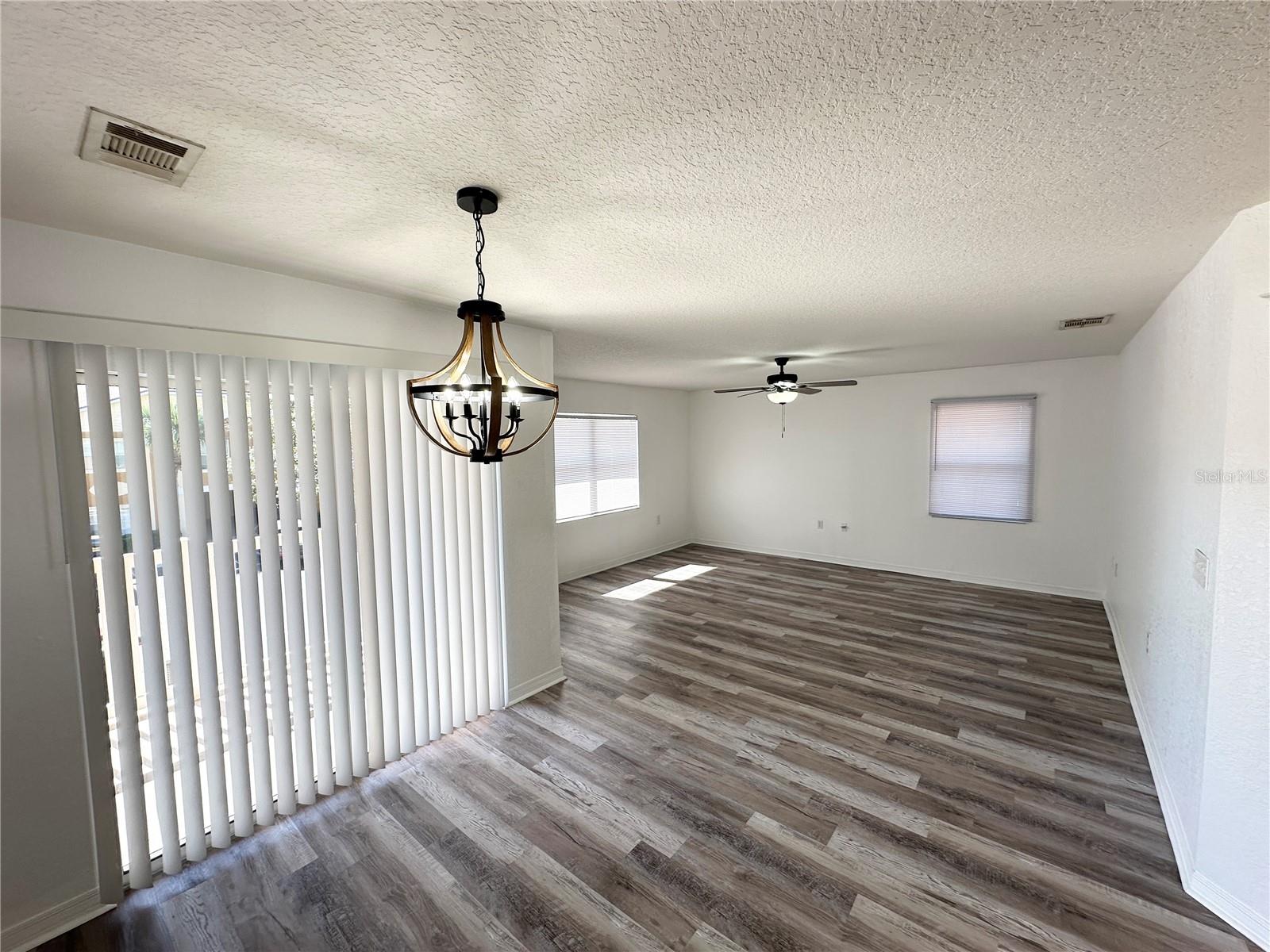 Image 8 of 33 For 4600 Moody Boulevard 6e