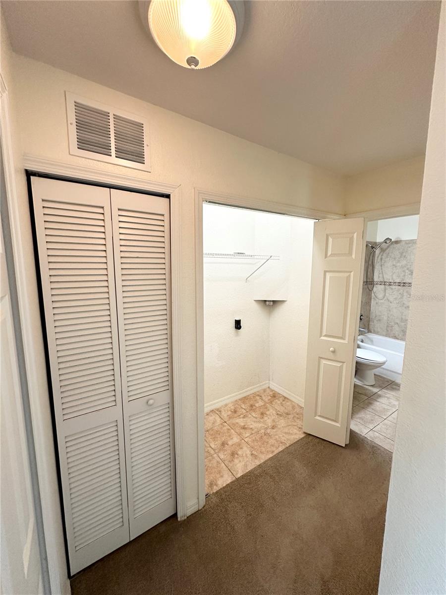 Image 18 of 23 For 4600 Moody Boulevard E 1k