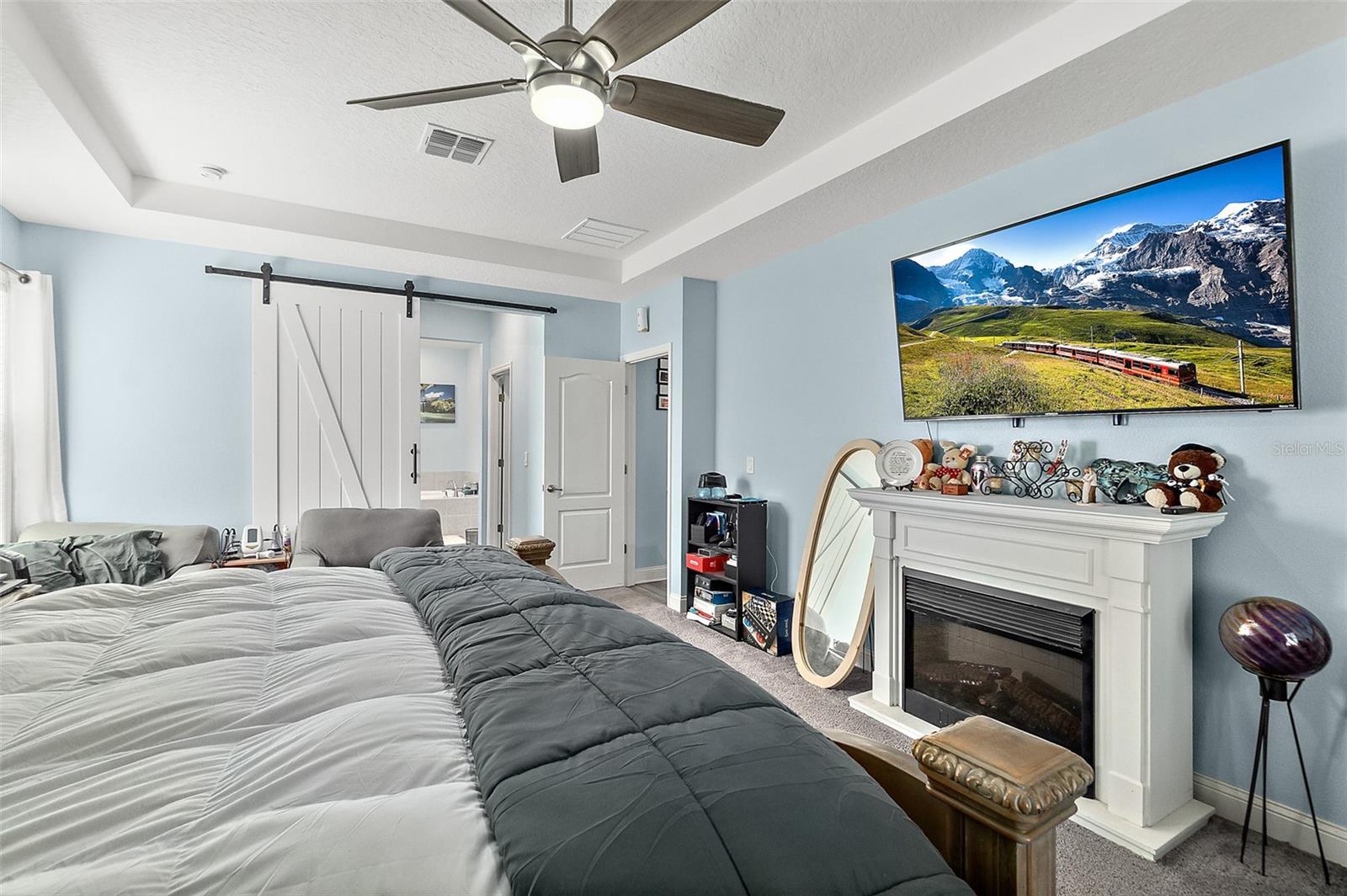 Image 17 of 46 For 3 Llacer Place