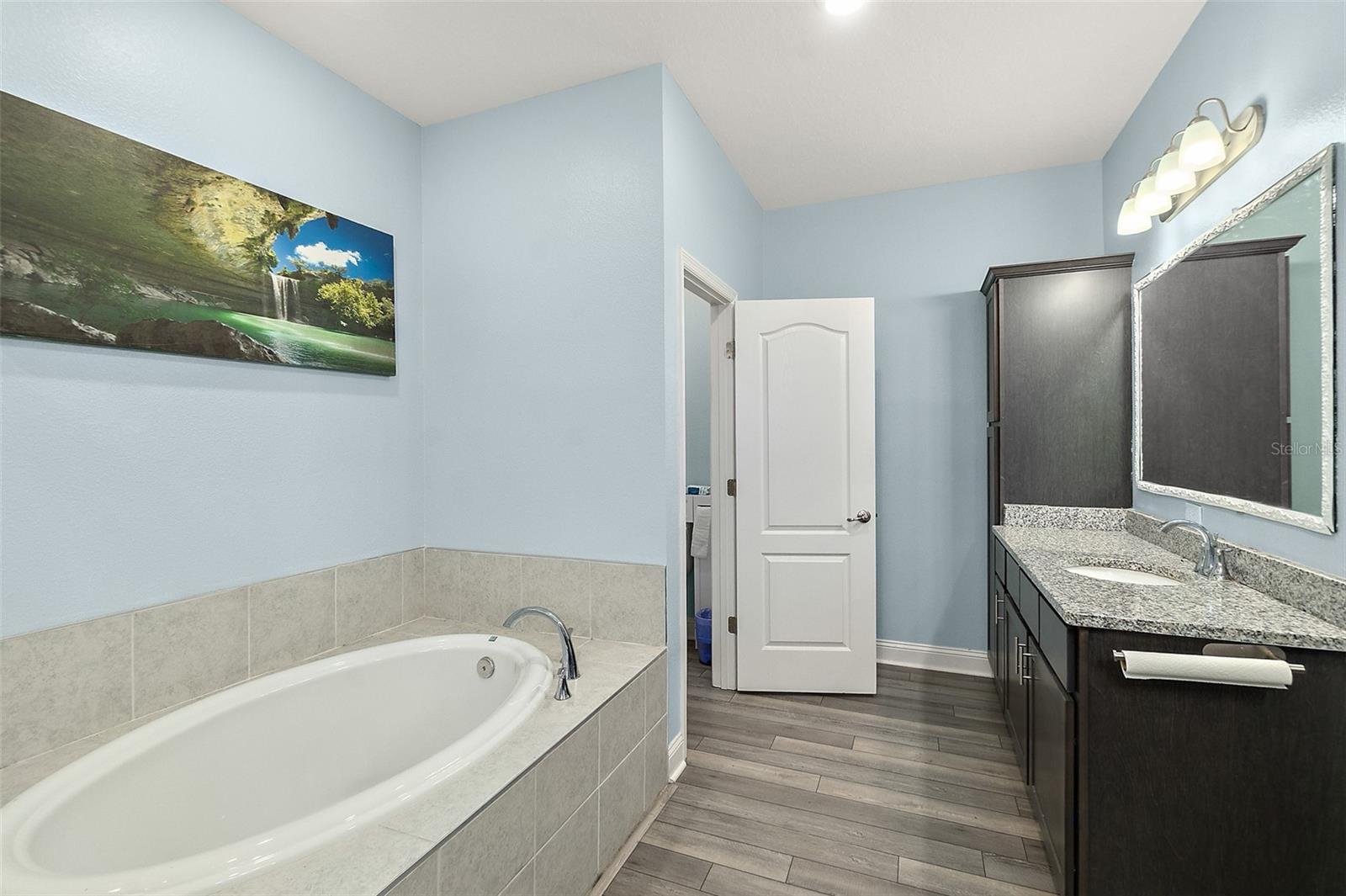 Image 21 of 46 For 3 Llacer Place