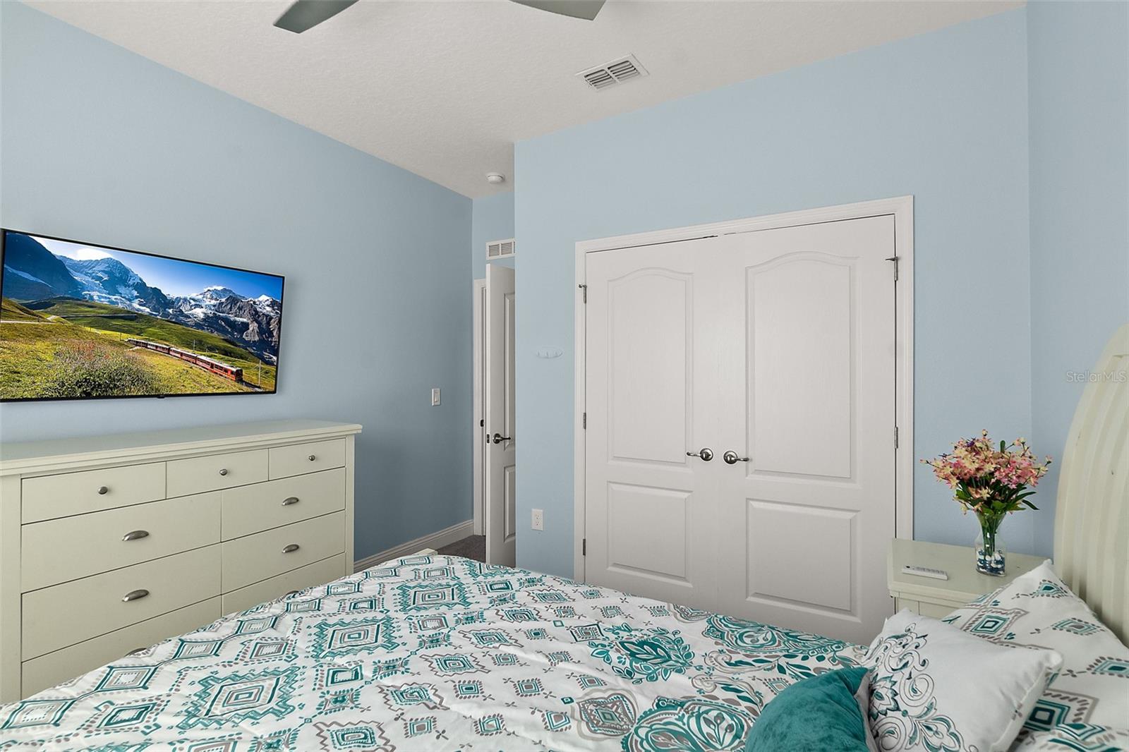 Image 24 of 46 For 3 Llacer Place