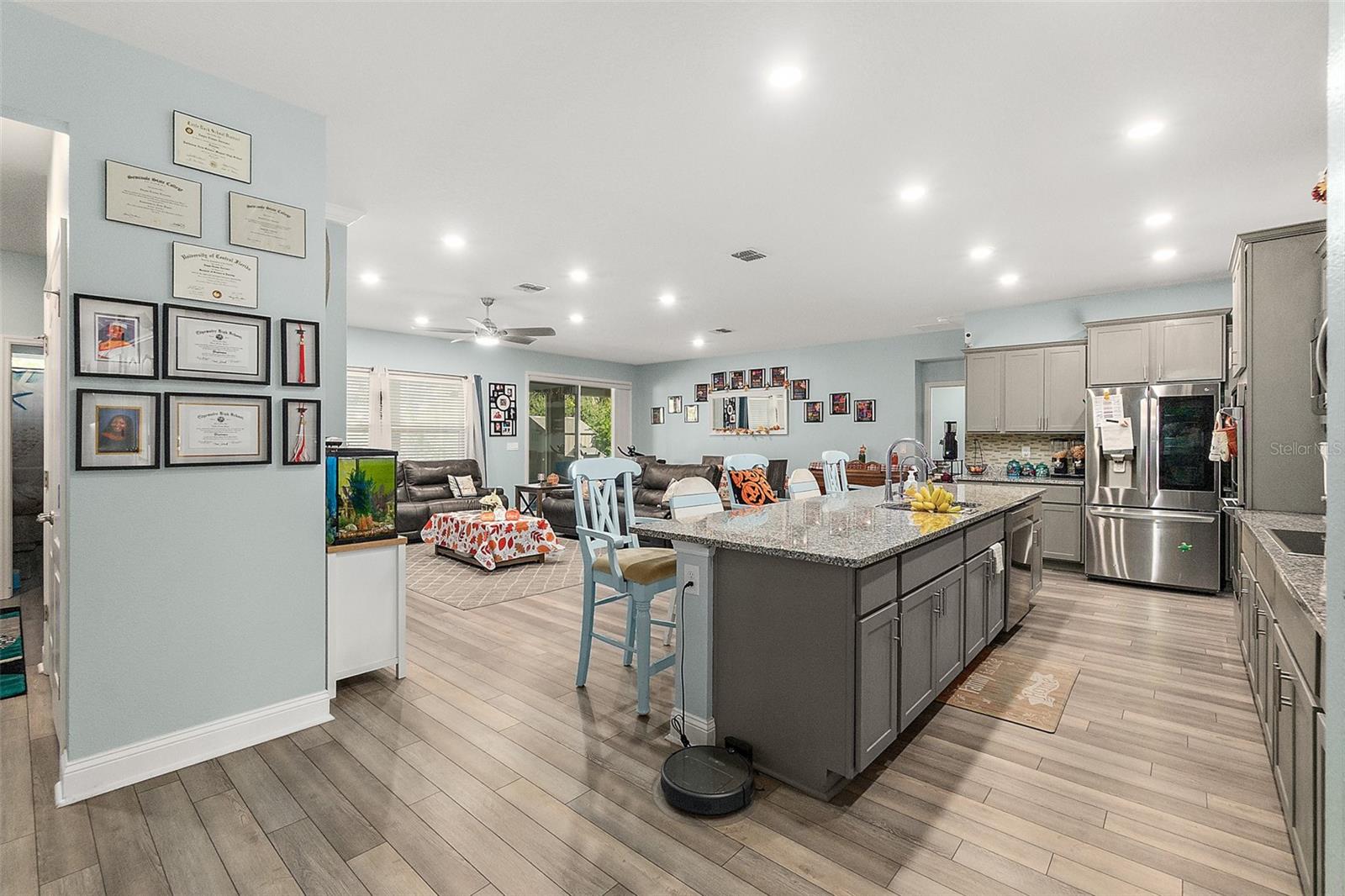 Image 26 of 46 For 3 Llacer Place