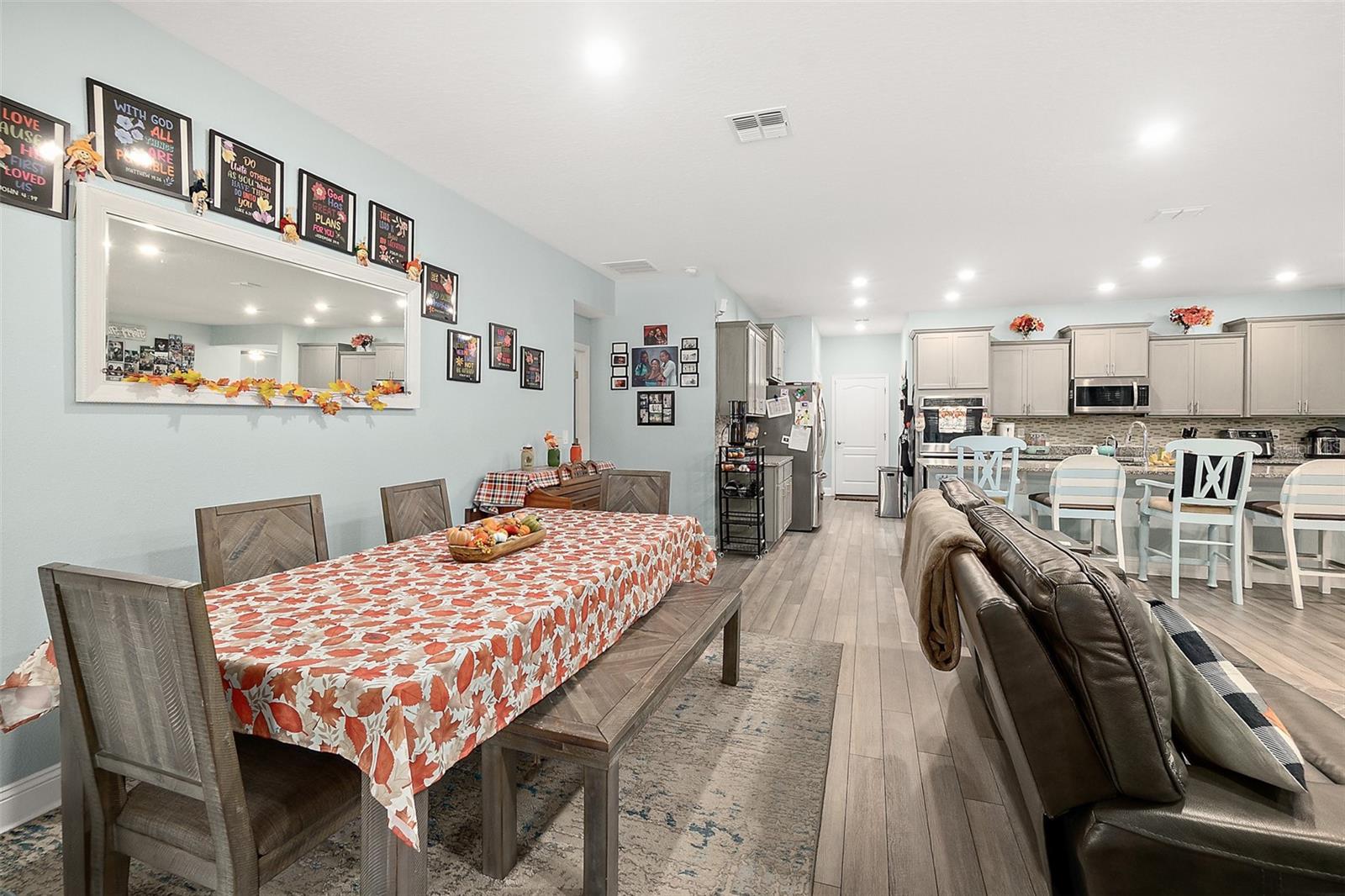 Image 38 of 46 For 3 Llacer Place