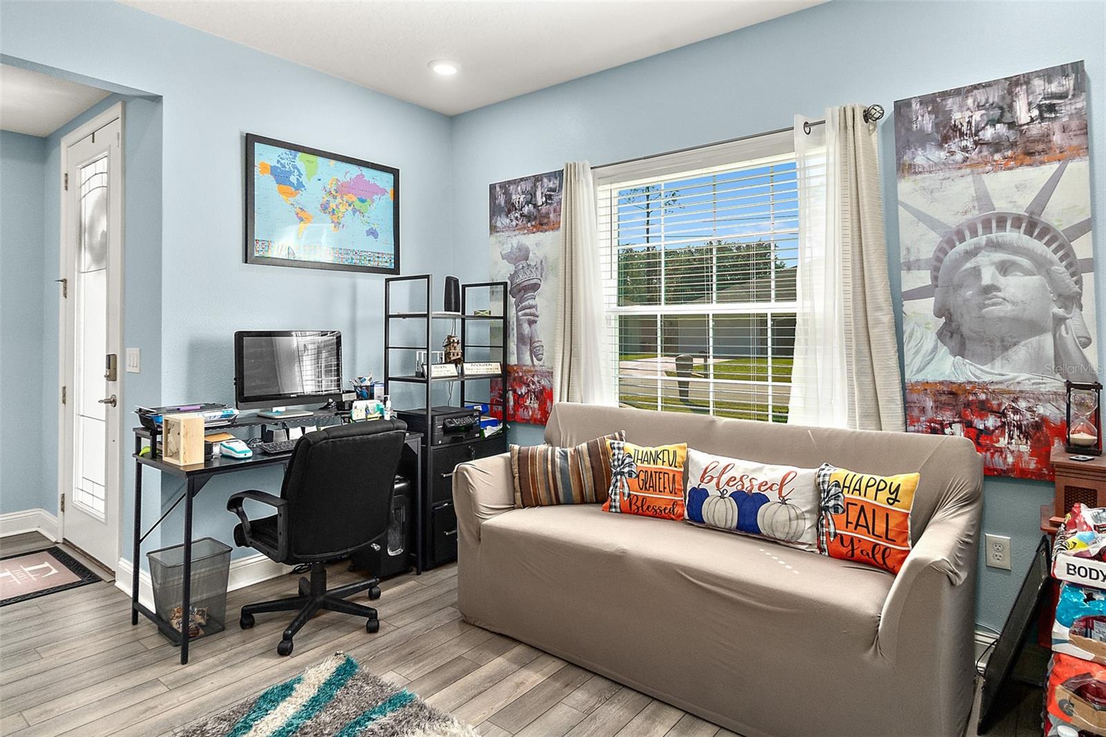 Image 5 of 46 For 3 Llacer Place