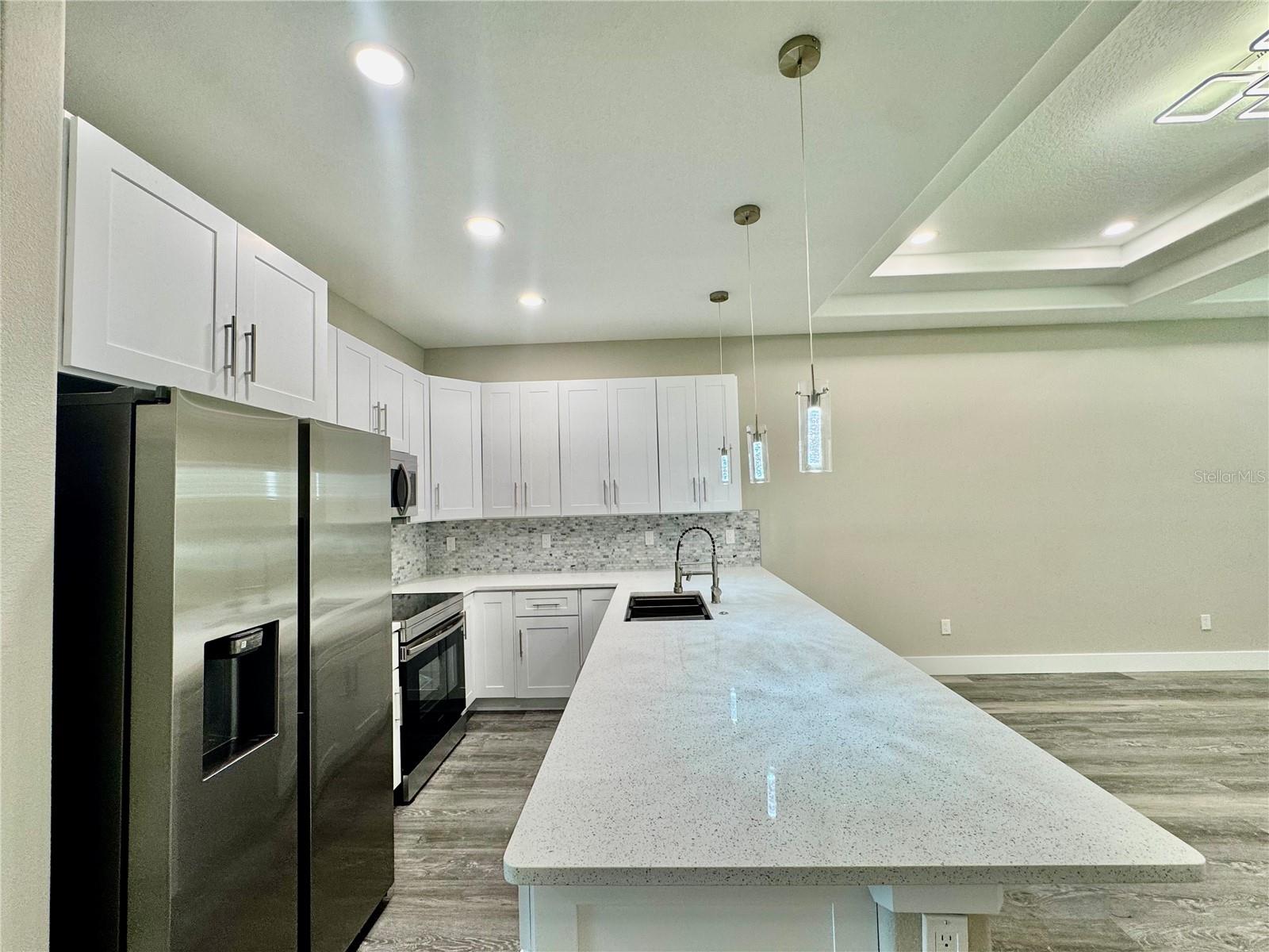 Image 5 of 15 For 21 Columbia Lane A