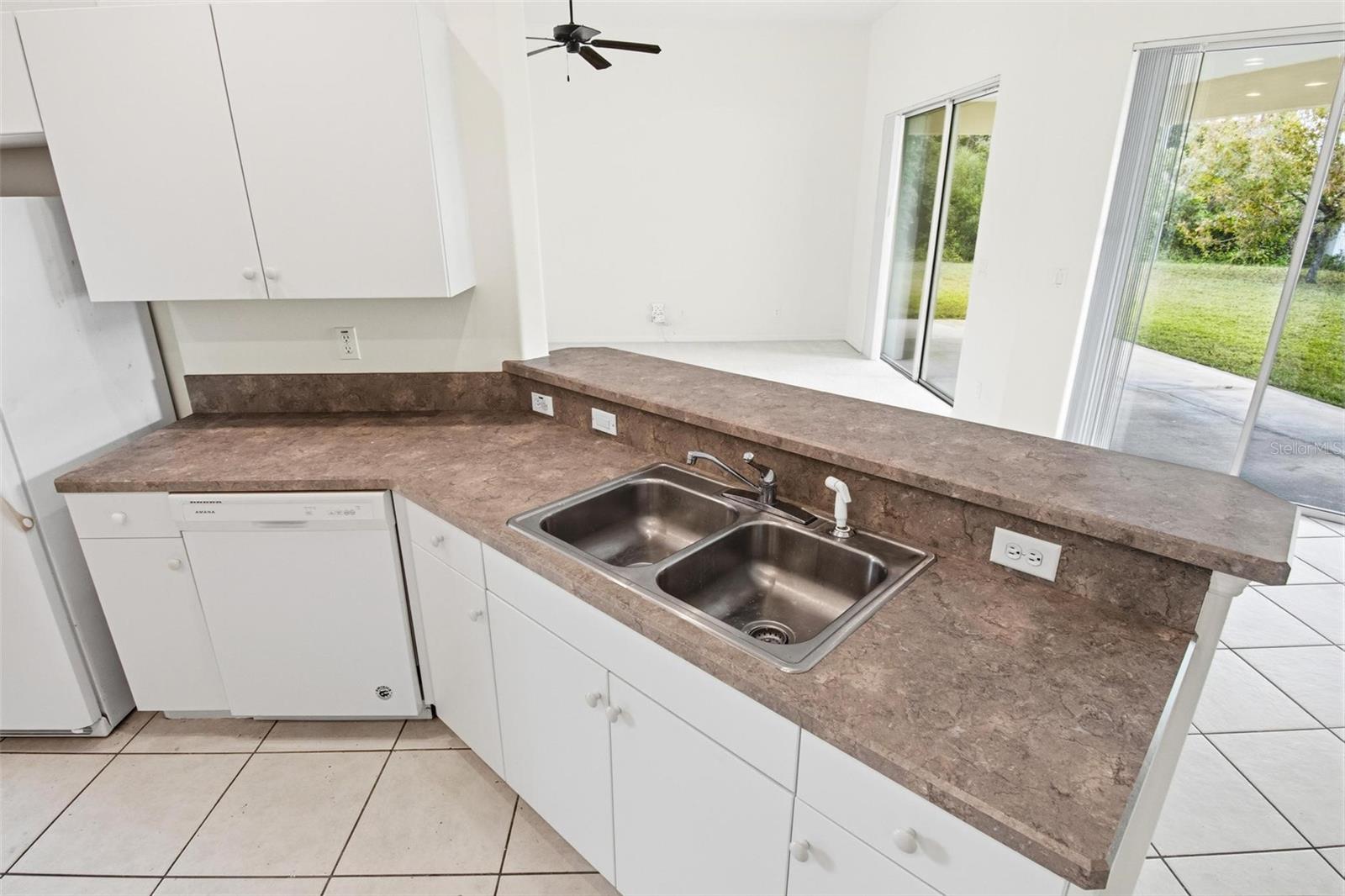 Image 14 of 55 For 29 Diamond Drive